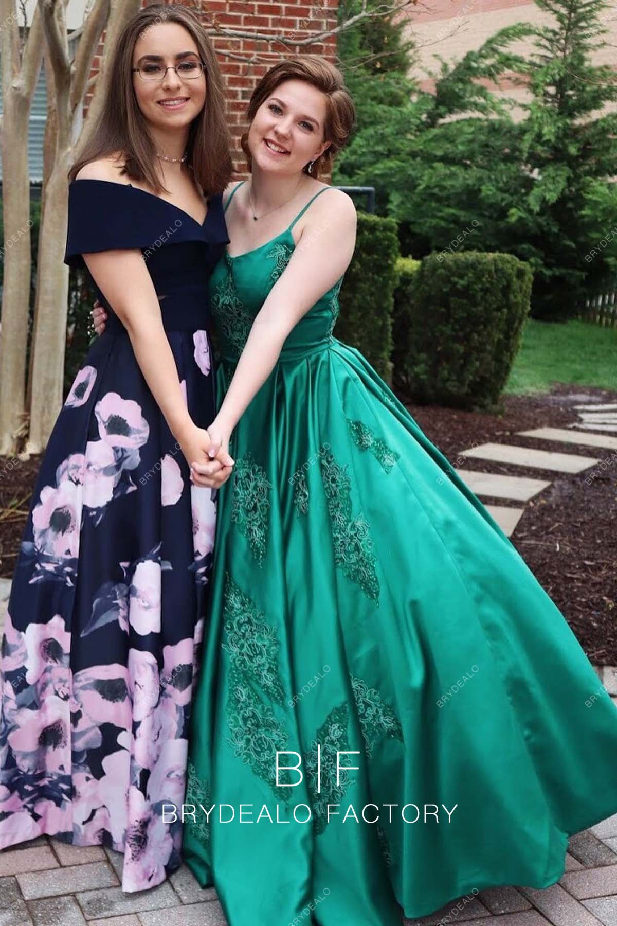 spaghetti straps scoop neck formal gown