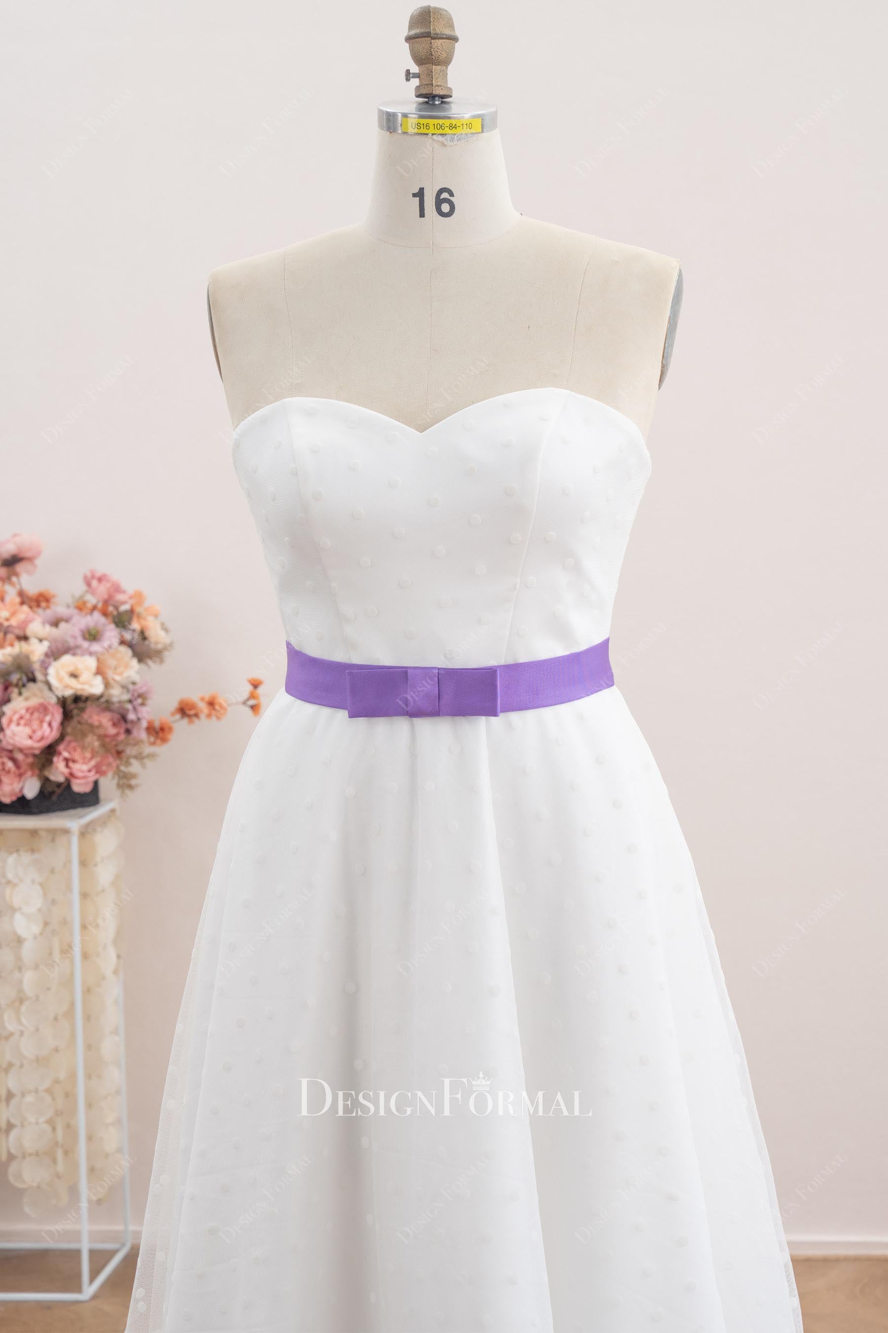 strapless sweetheart neck bridal dress