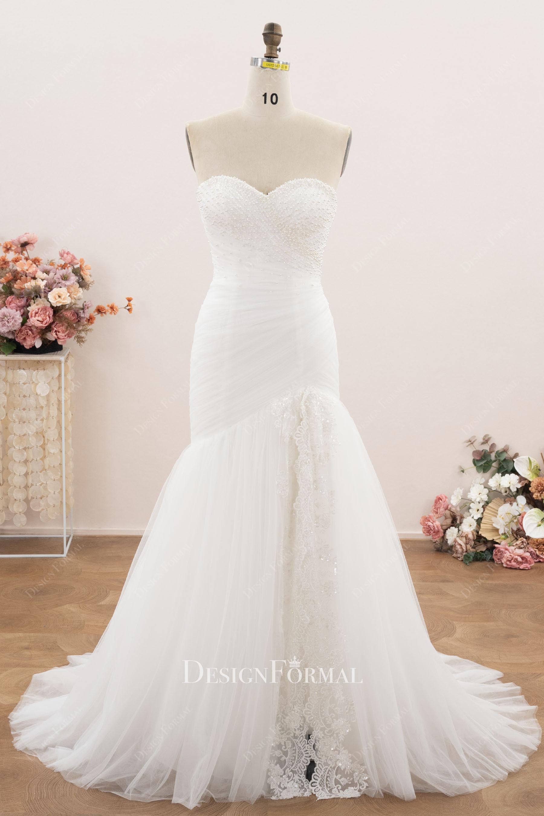 strapless trumpet wedding dress