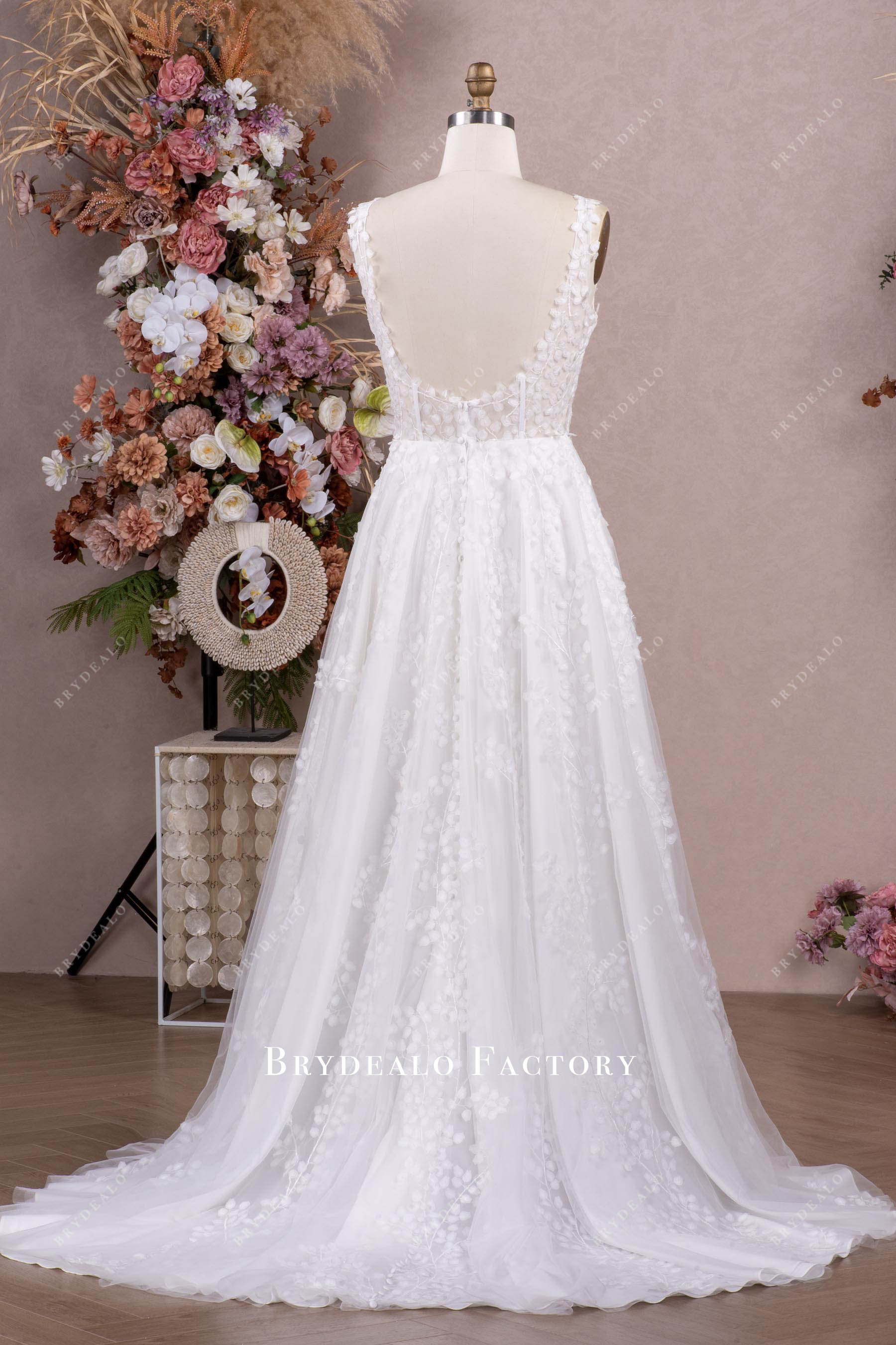 straps long lace tulle wedding gown