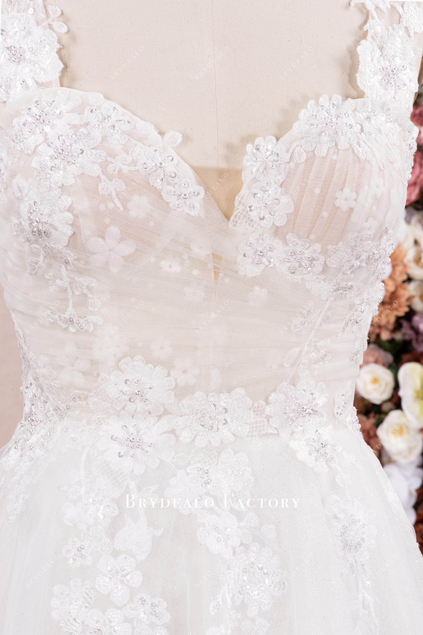 sweetheart neck flower wedding dress