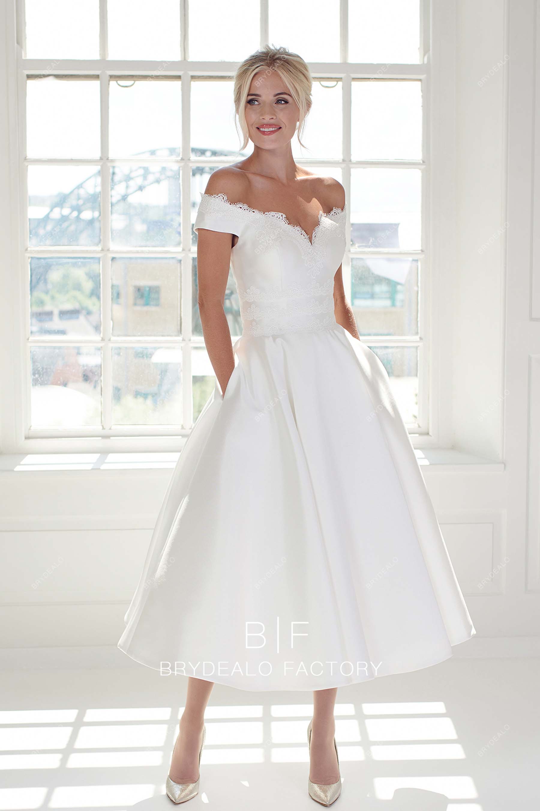 sweetheart neck off shoulder bridal dress