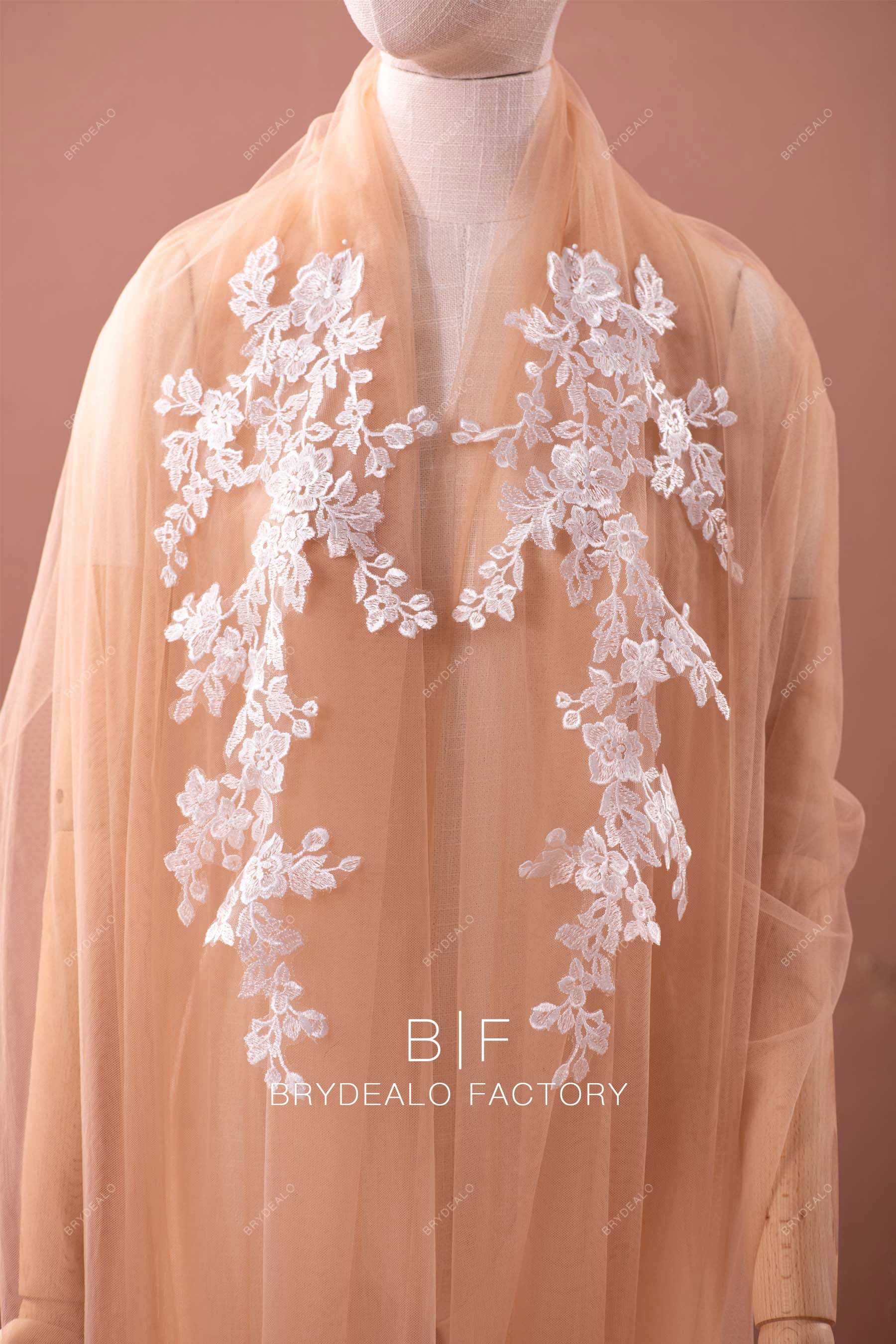 symmetric lace appliques