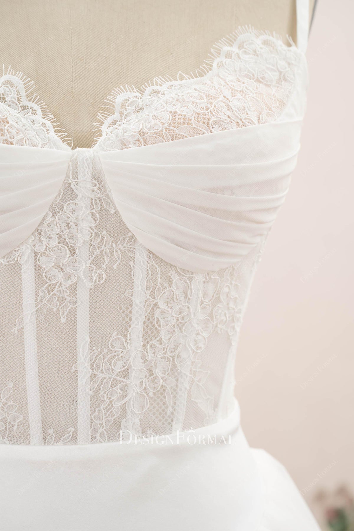 visible bonging wedding dress