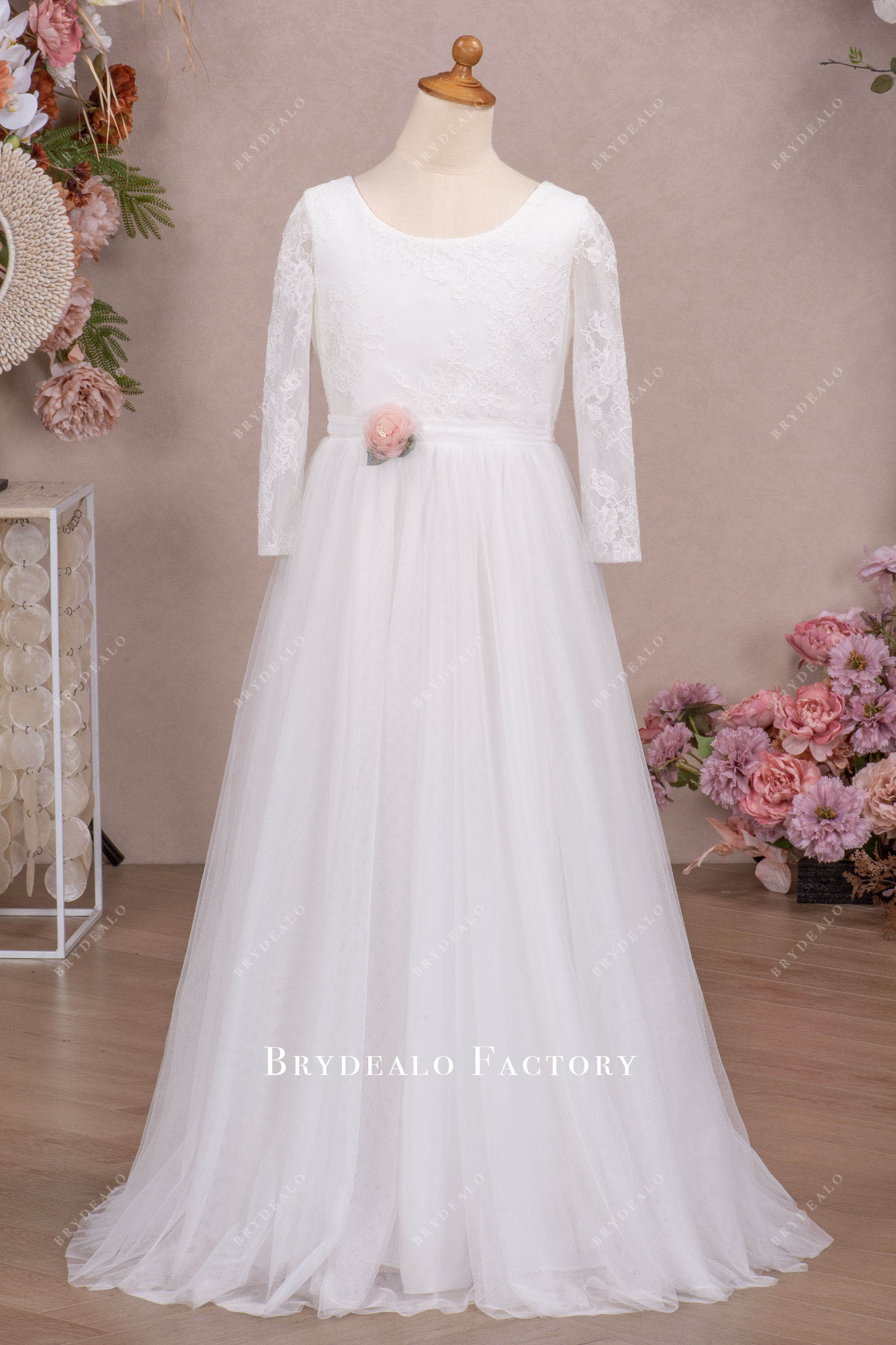 Elegant White Lace Long Sleeve A-line Floor Length Flower Girl Dress Elegant White Lace Long Sleeve A-line Floor Length Flower Girl Dress