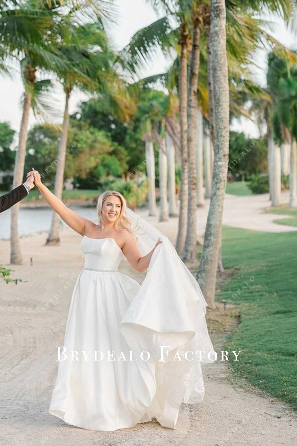 white scoop neck wedding dress