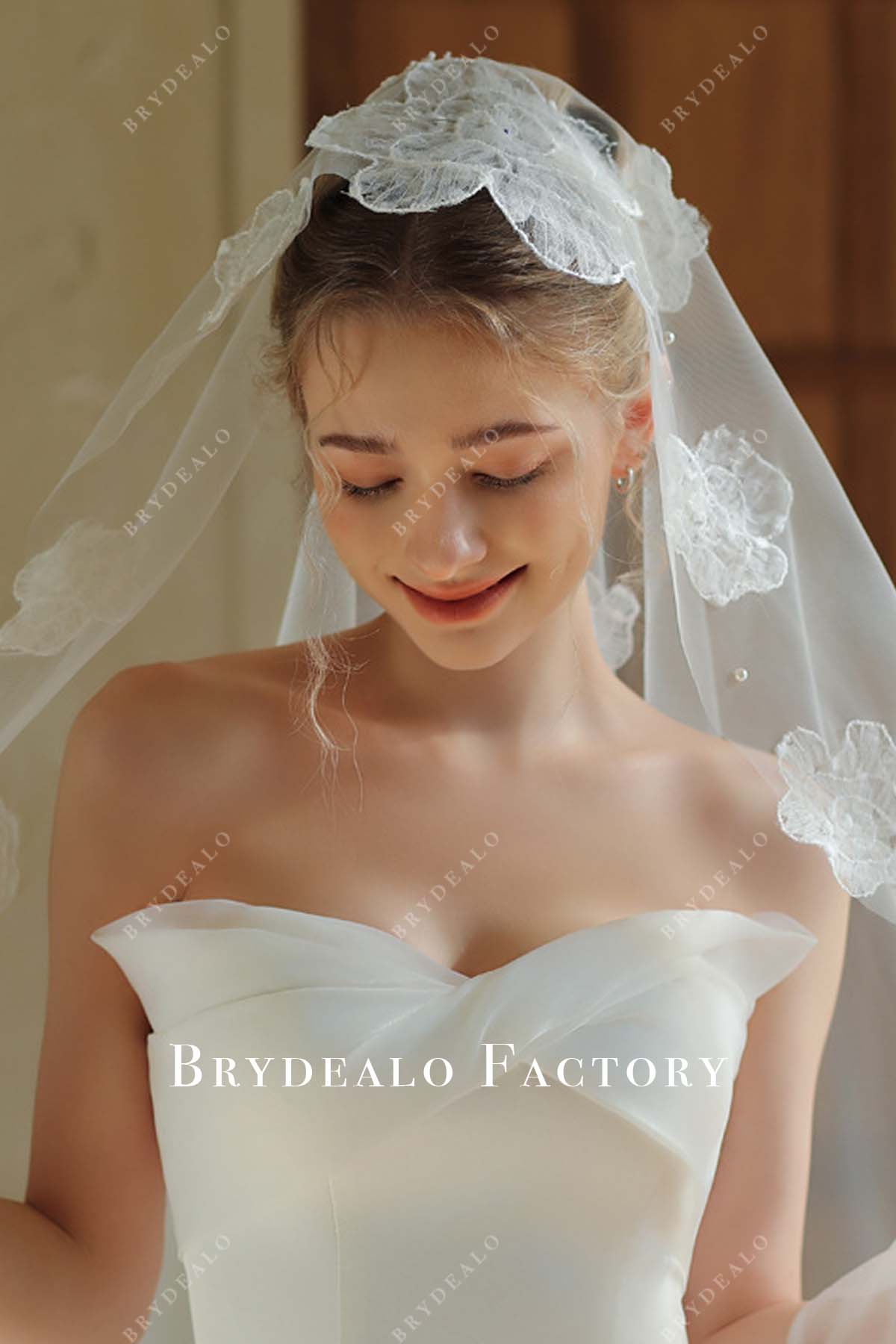 with comb floral lace bridal veil