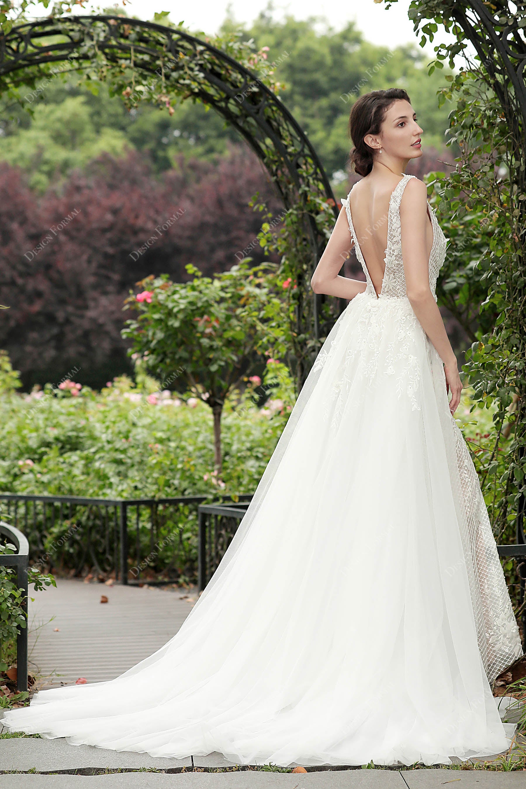 A-line Tulle Overskirt V-back Dress