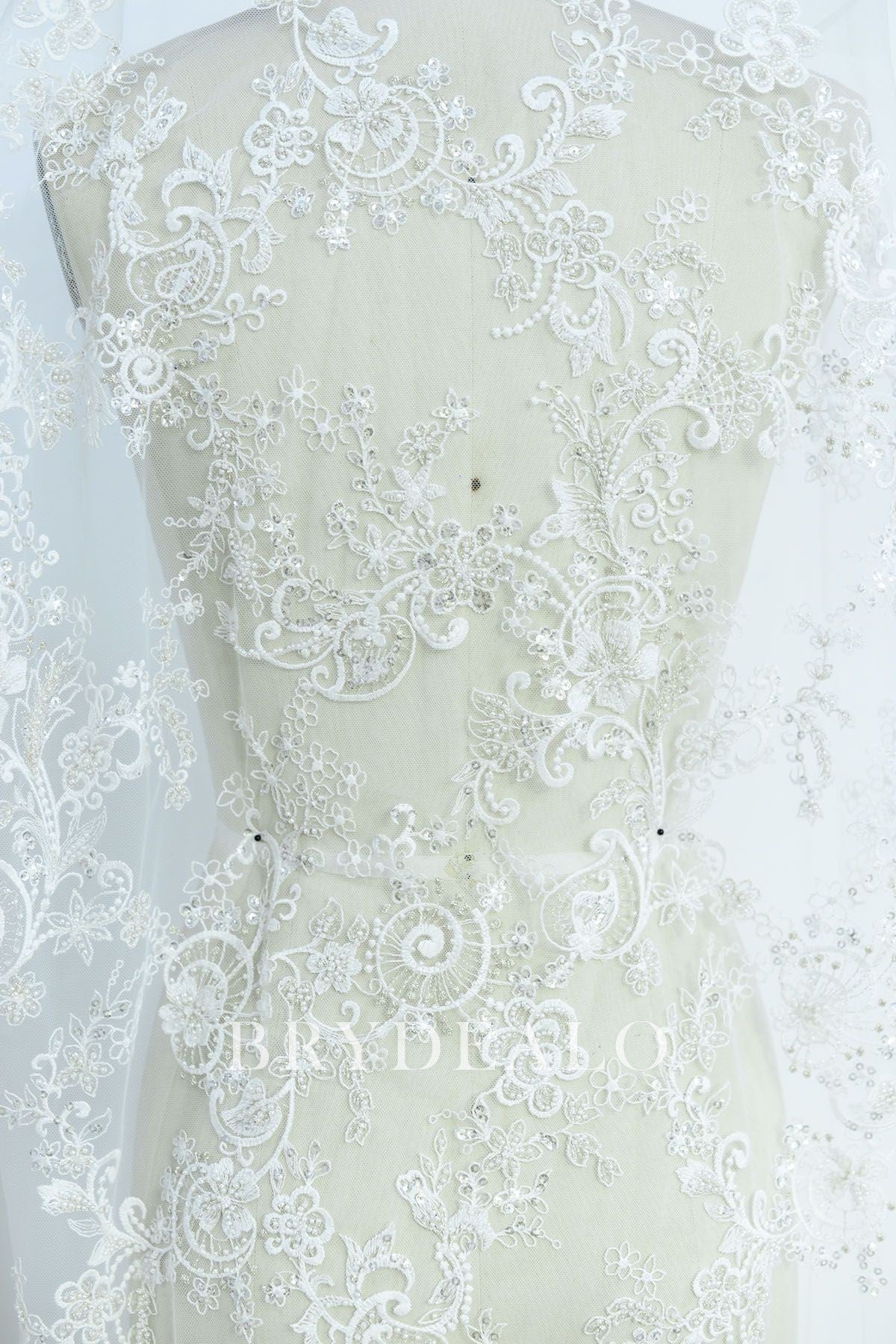 Unrestrained Embroidered Lace Fabric online