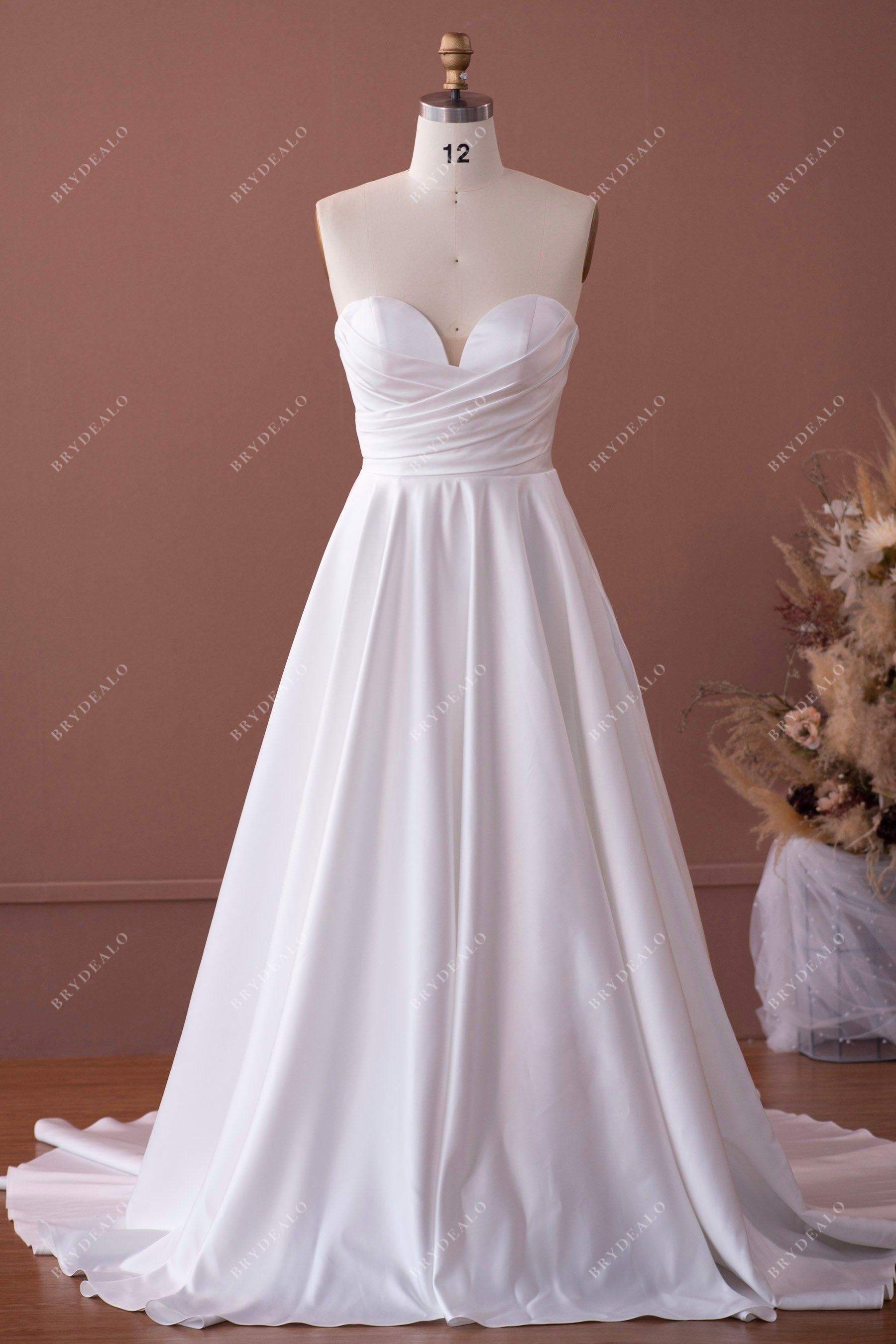 Timeless Pleated Sweetheart Neck Elegant A-Line Pockets Wedding Dress, Ivory Timeless Pleated Sweetheart Neck Elegant A-Line Pockets Wedding Dress, Ivory