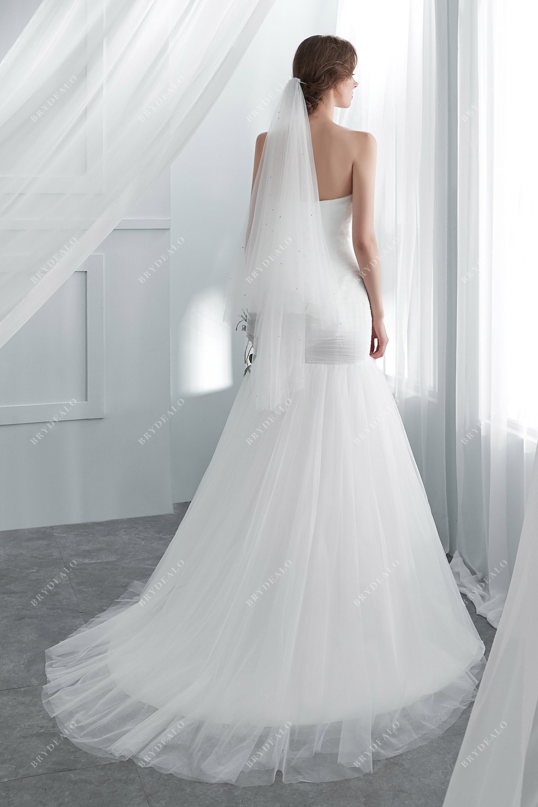 Strapless Trumpet Pleated Trumpet Wedding Gown
