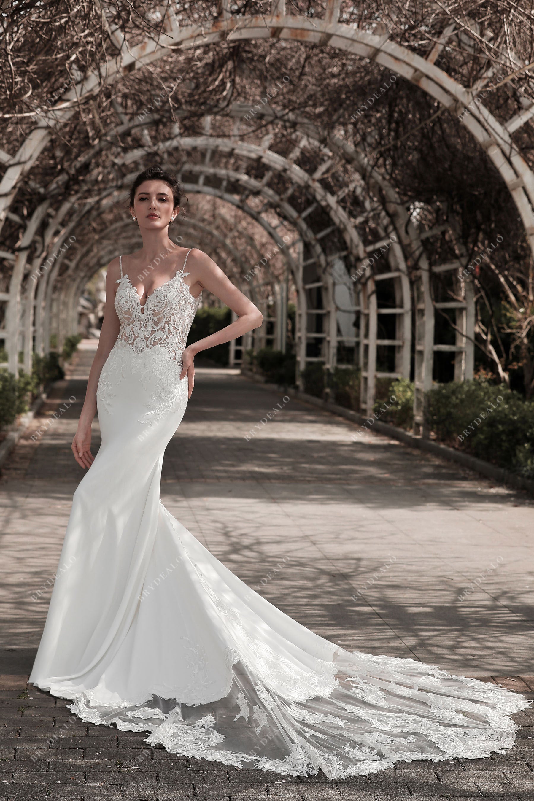 Designer White Lace Keyhole Back Mermaid Crepe Fall Wedding Dress Designer White Lace Keyhole Back Mermaid Crepe Fall Wedding Dress