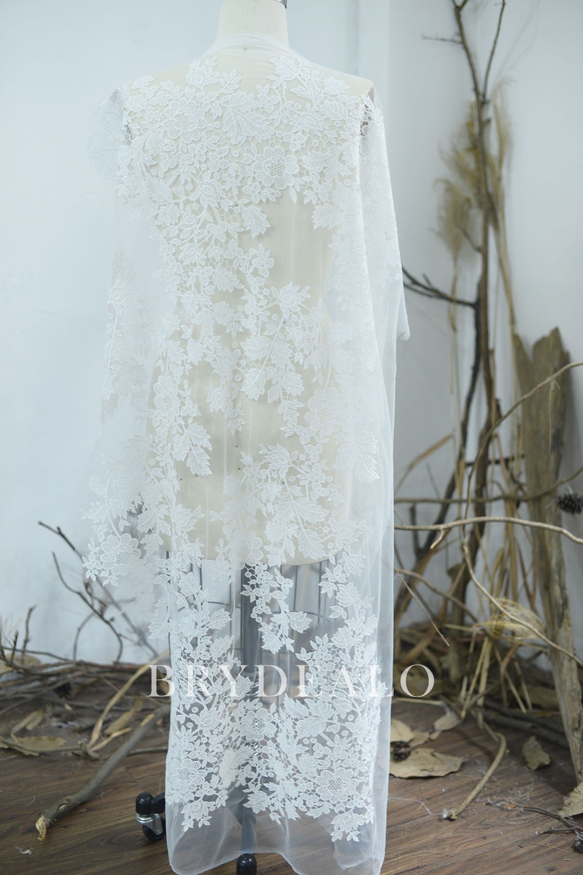 Beautiful Floral Embroidery Lace Fabric Online