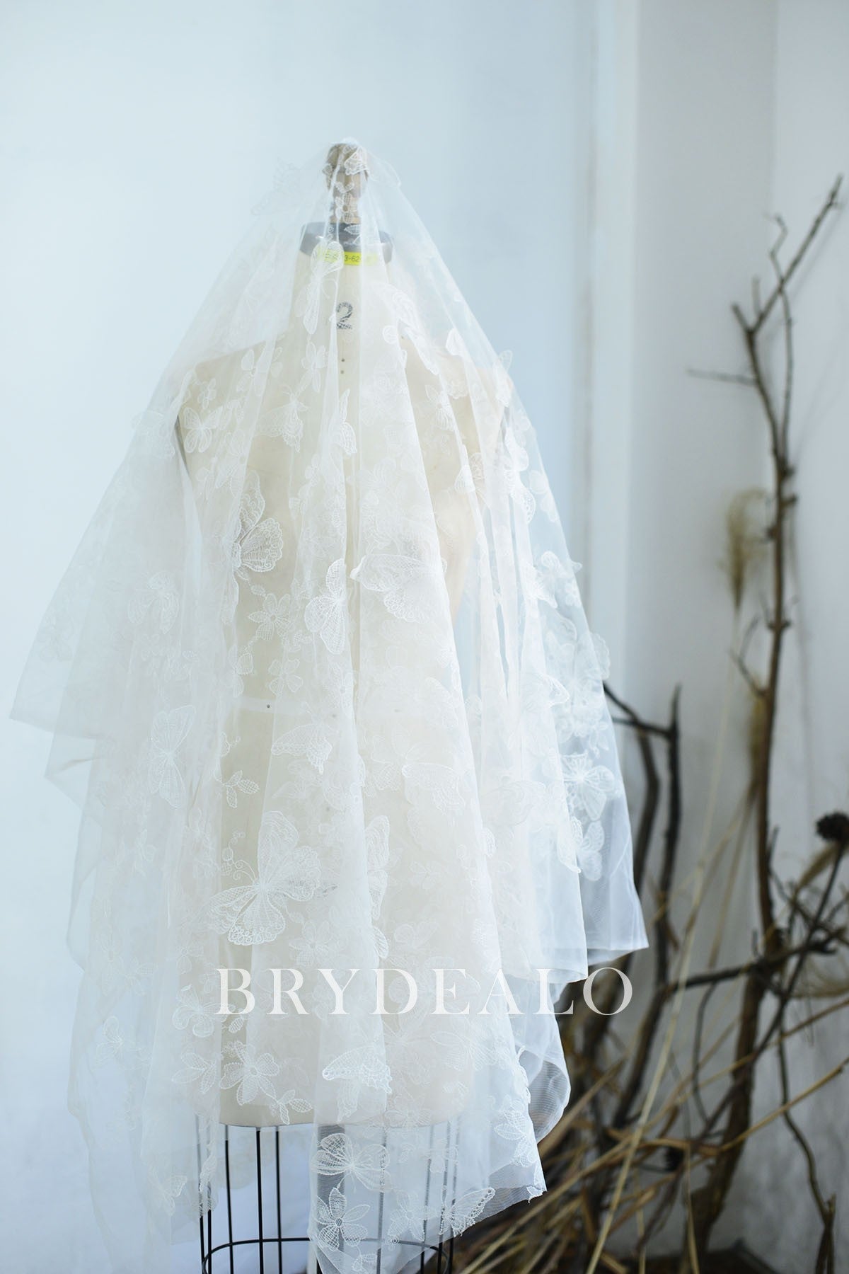 Romantic 3D Butterfly Embroidery Lace Fabric for sale