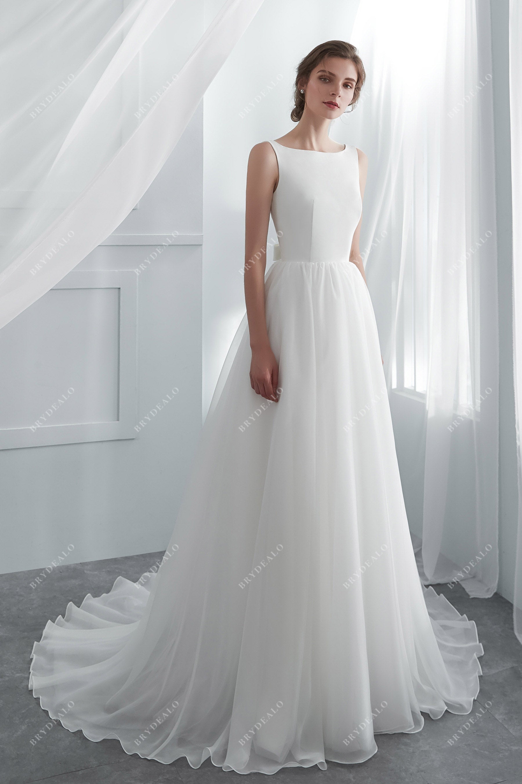 Illusion Lace Back Elegant Crepe Organza A-line Wedding Gown Illusion Lace Back Elegant Crepe Organza A-line Wedding Gown