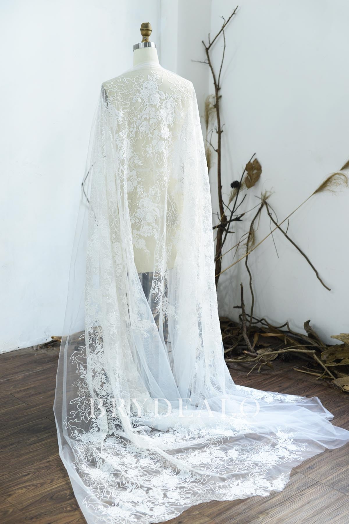 Shimmery Designer Growing Rosa Lace Fabric