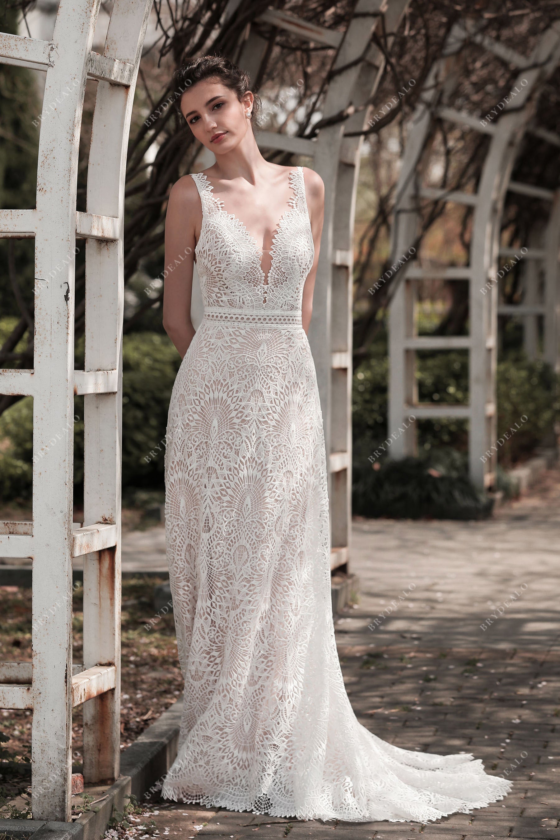 sweep train elegant sleeveless wedding gown