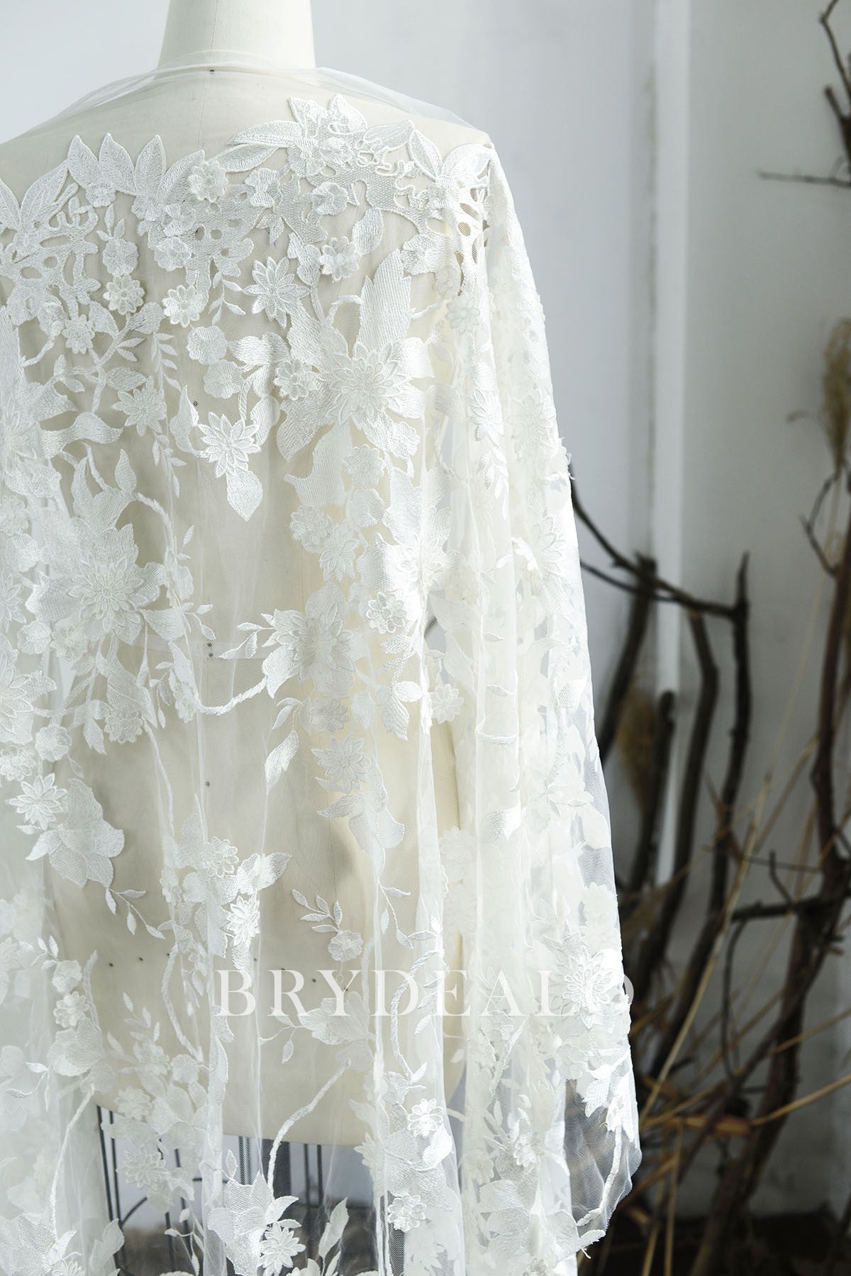 Flower Embroidery Bridal Lace Fabric for Dresses