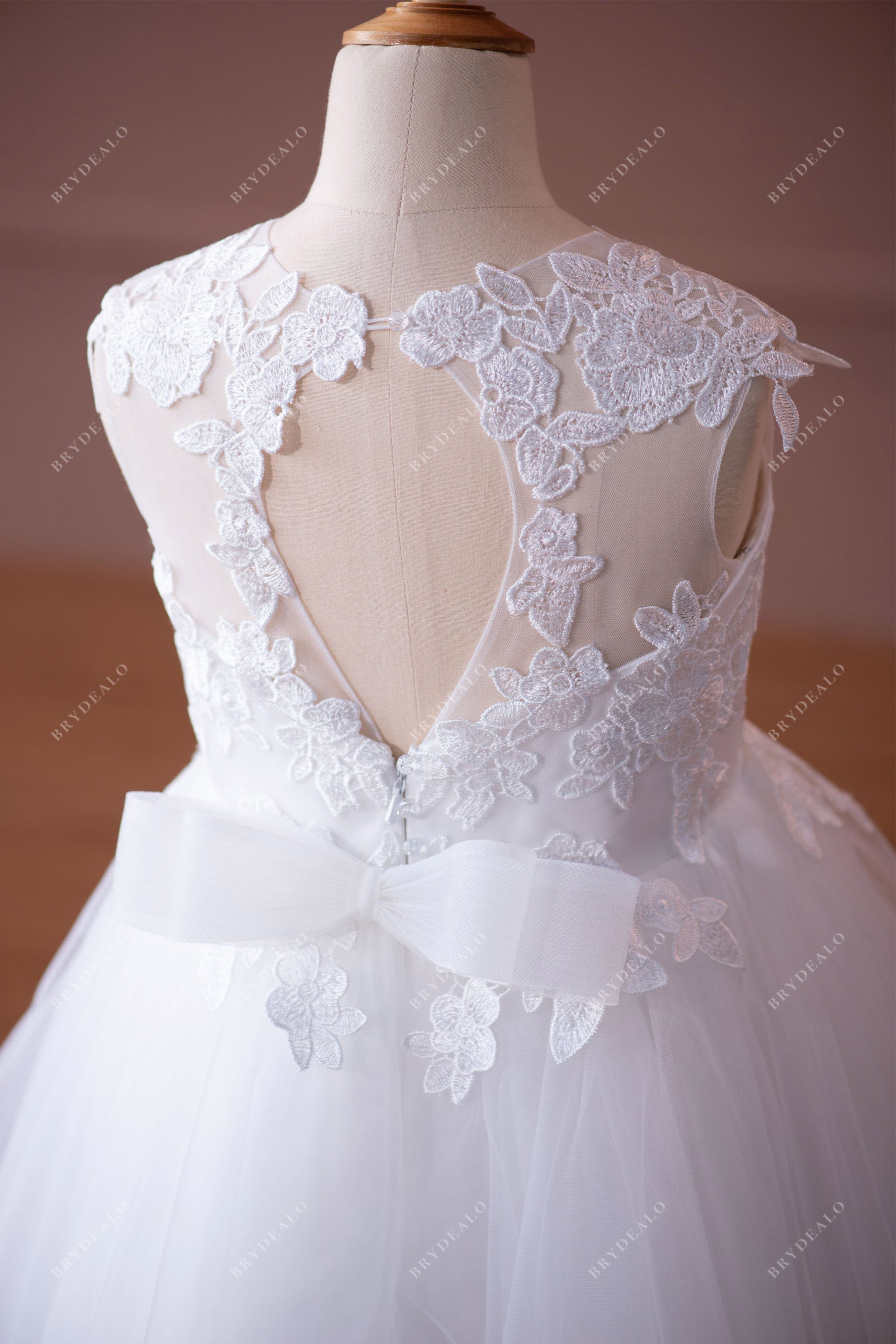 custom Keyhole Back Lace Tulle Flower Girl Dress