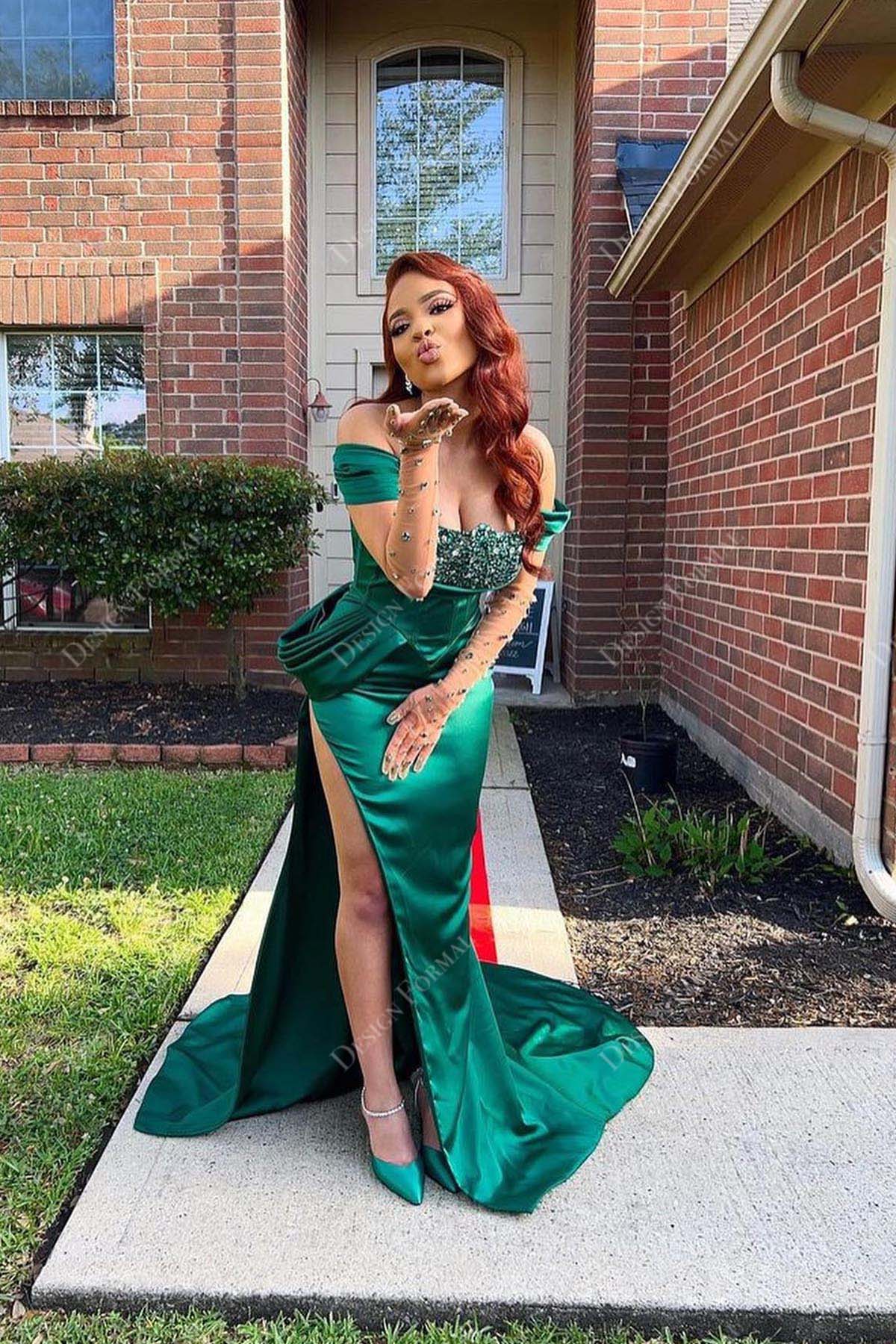 Emerald off the 2025 shoulder prom dress