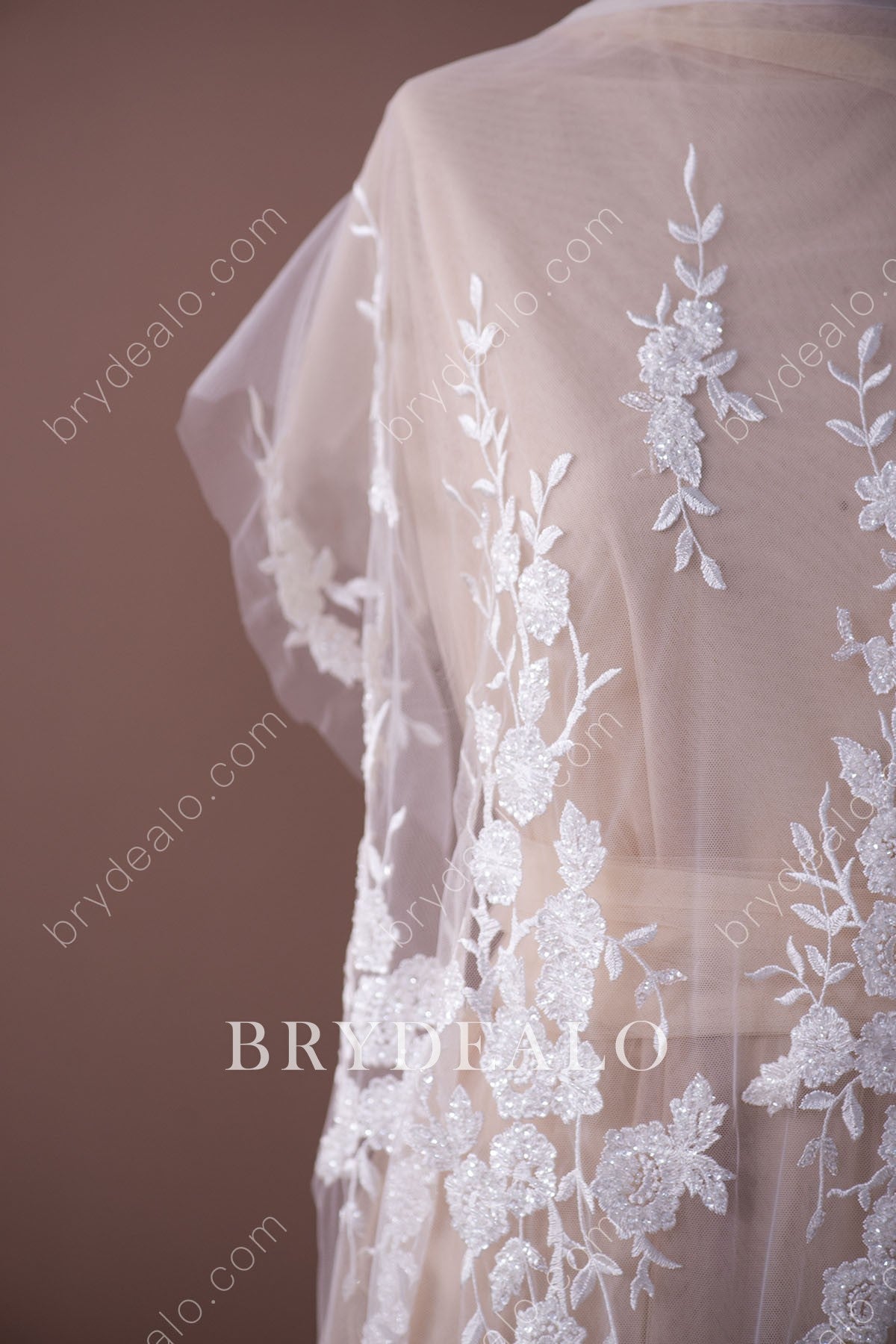 popular Exquisite Beaded Floral Leafy Bridal Lace Fabric