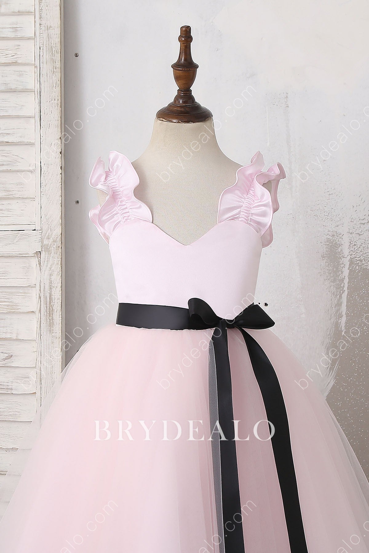 Pink Ruffled Straps Tie Bow Flower Girl Dress Online