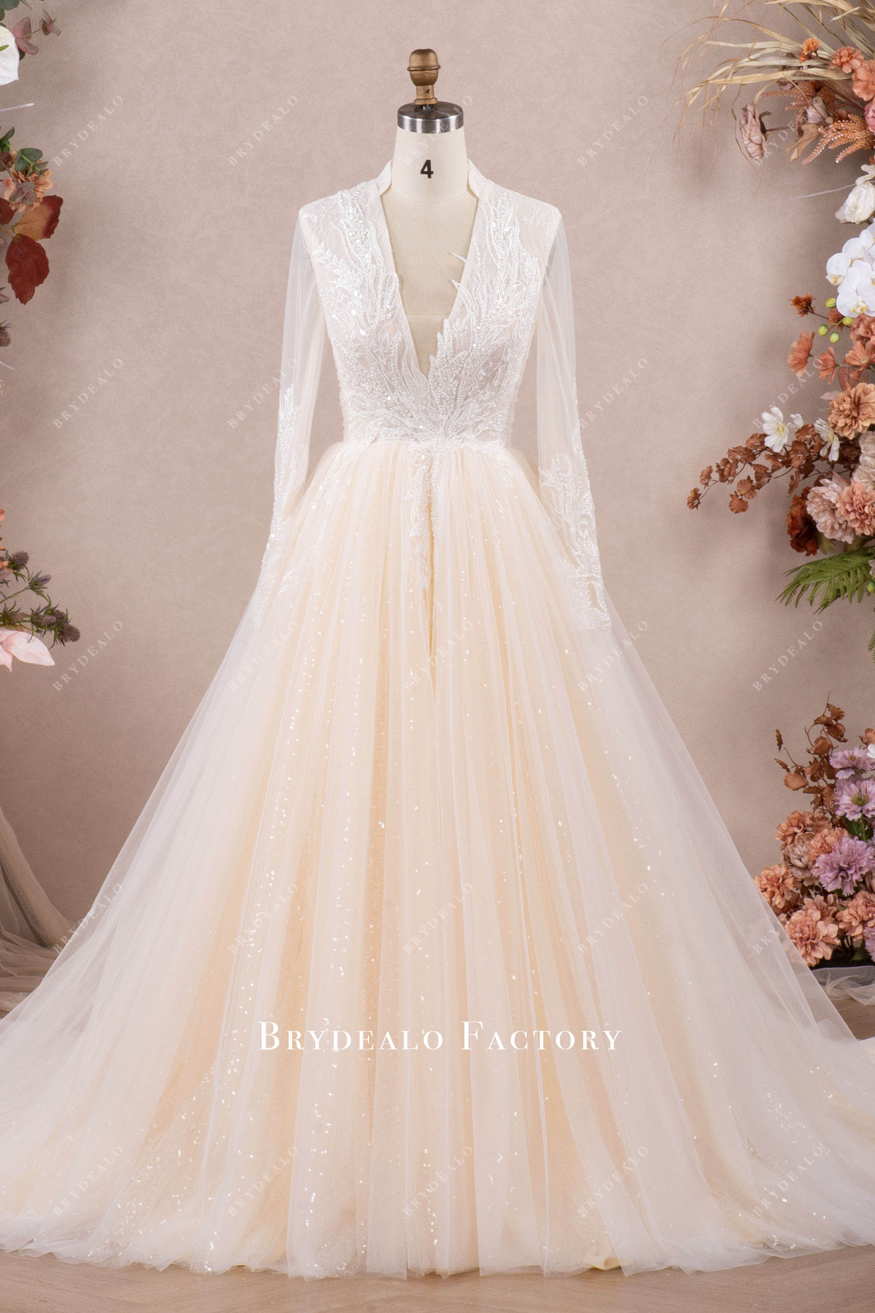 champagne V-neck A-line lace tulle wedding dress