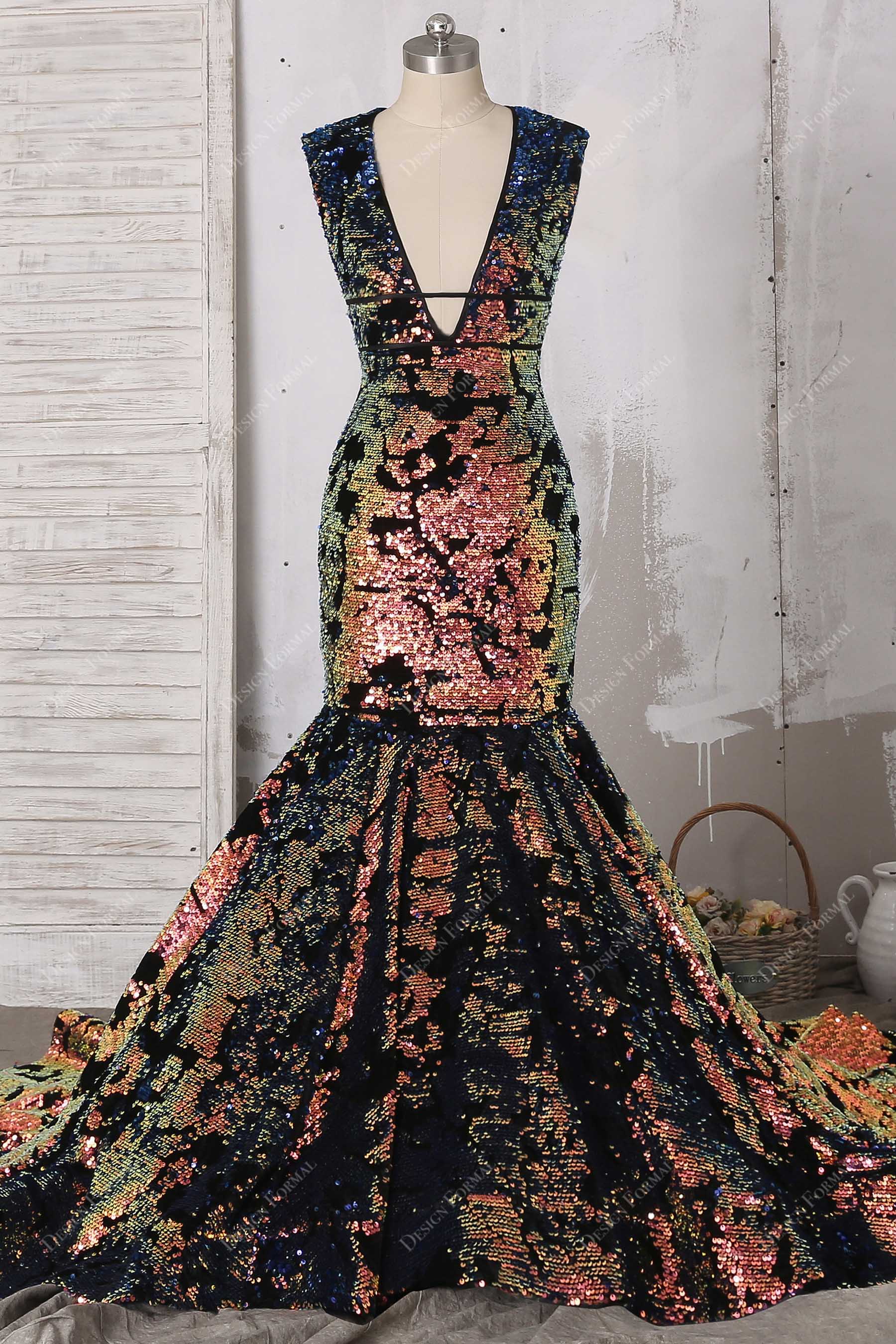 black iridescent prom dress Iridescent Sequin V-neck Dramatic Trumpet Plus Size Celebs Prom Dress
