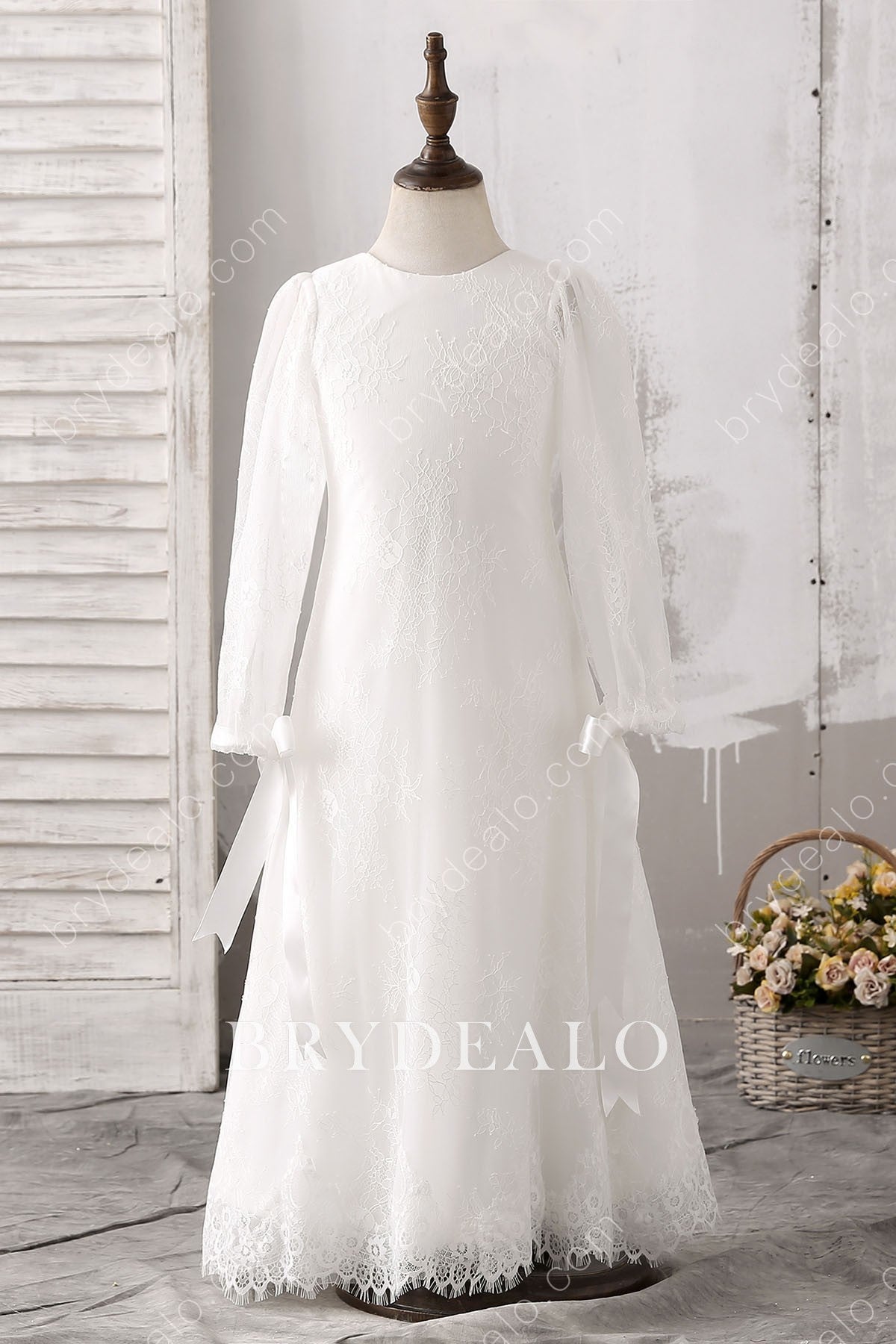 Elegant Long Sleeve Lace Floor Length Flower Girl Dress For Wedding Elegant Long Sleeve Lace Floor Length Flower Girl Dress For Wedding