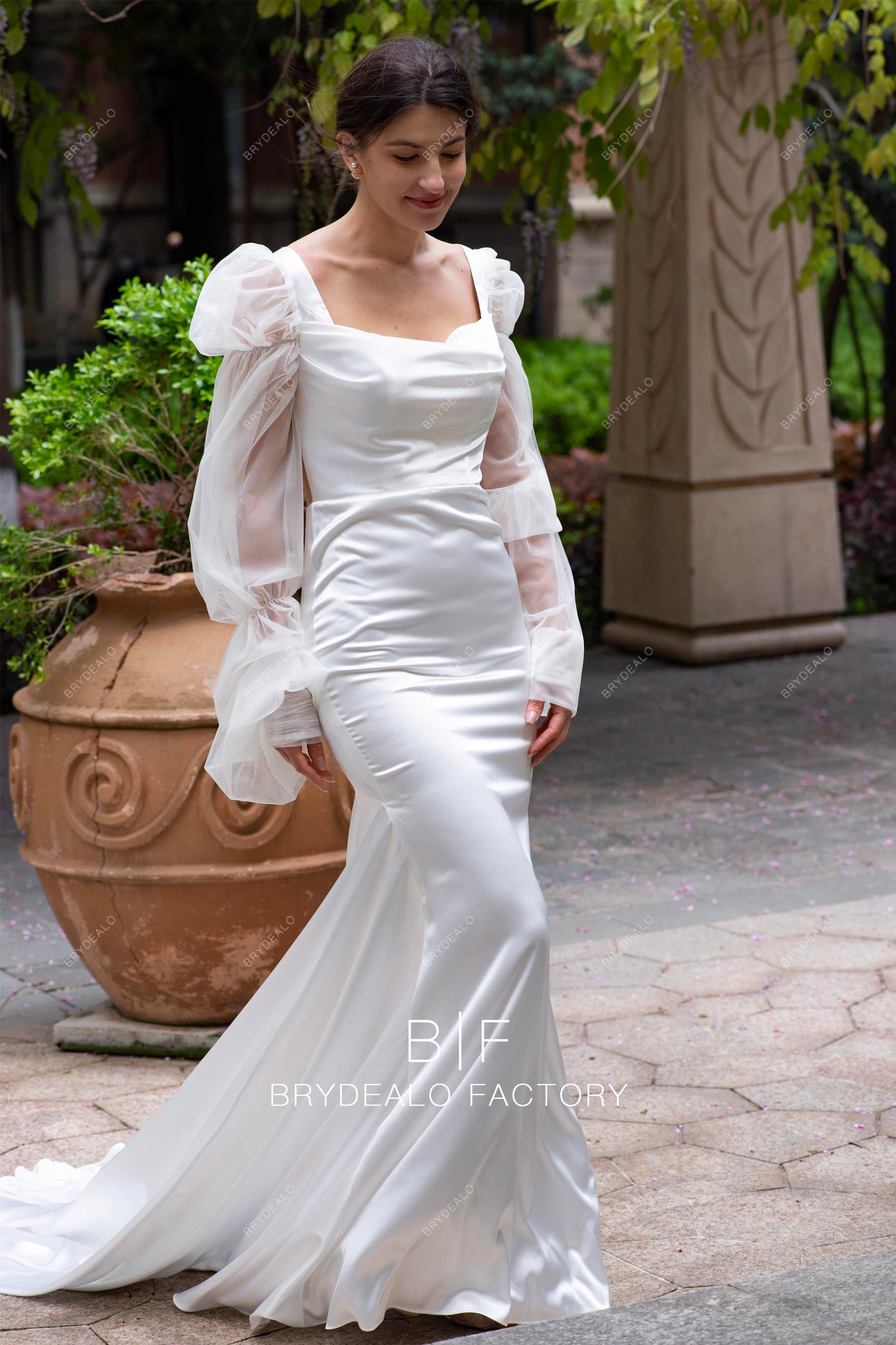 Trendy Illusion Bubble Sleeve Satin Designed Mermaid Wedding Dress Trendy Illusion Bubble Sleeve Satin Designed Mermaid Wedding Dress