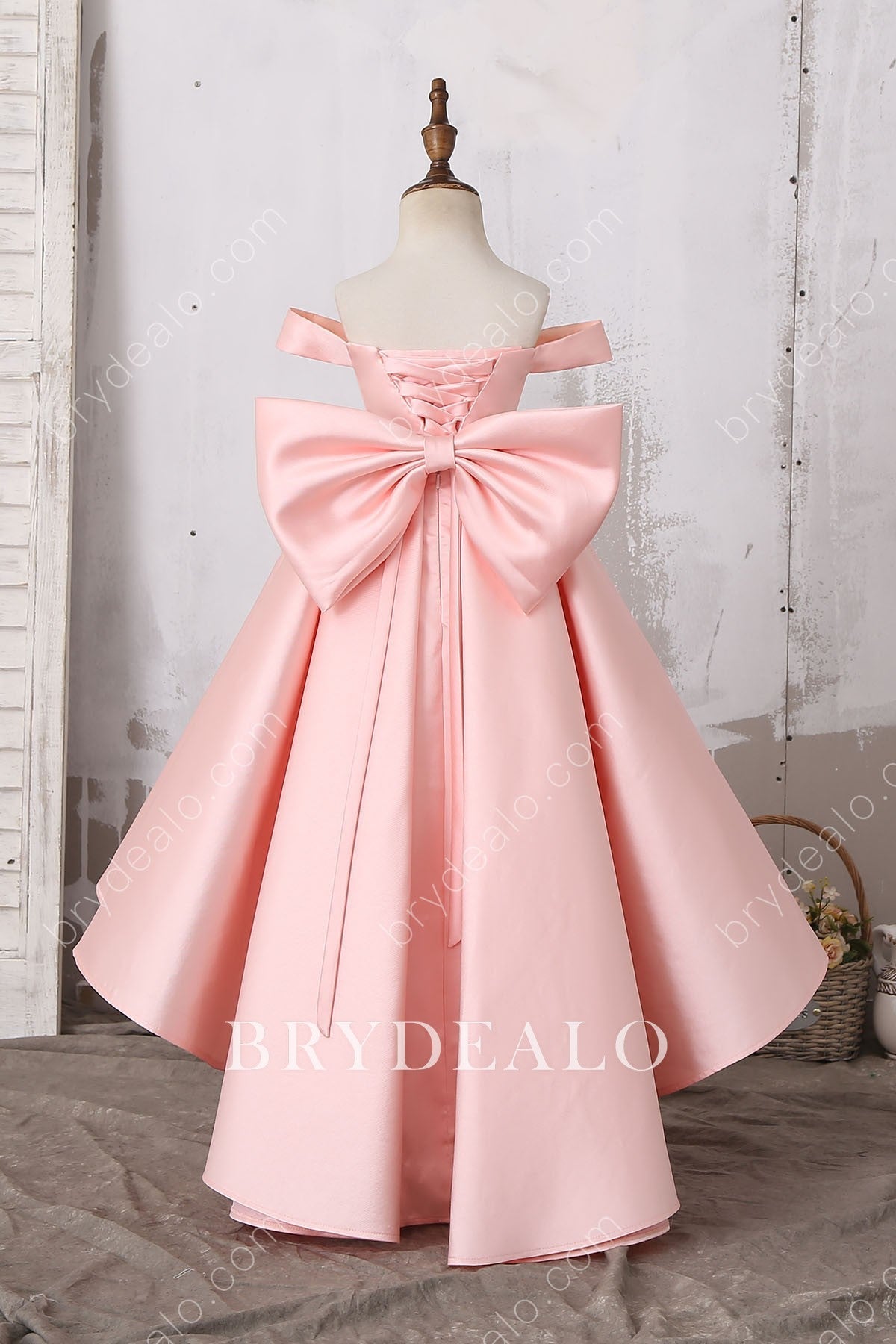 Big Bow Pink Satin A-line Flower Girl Dress Online