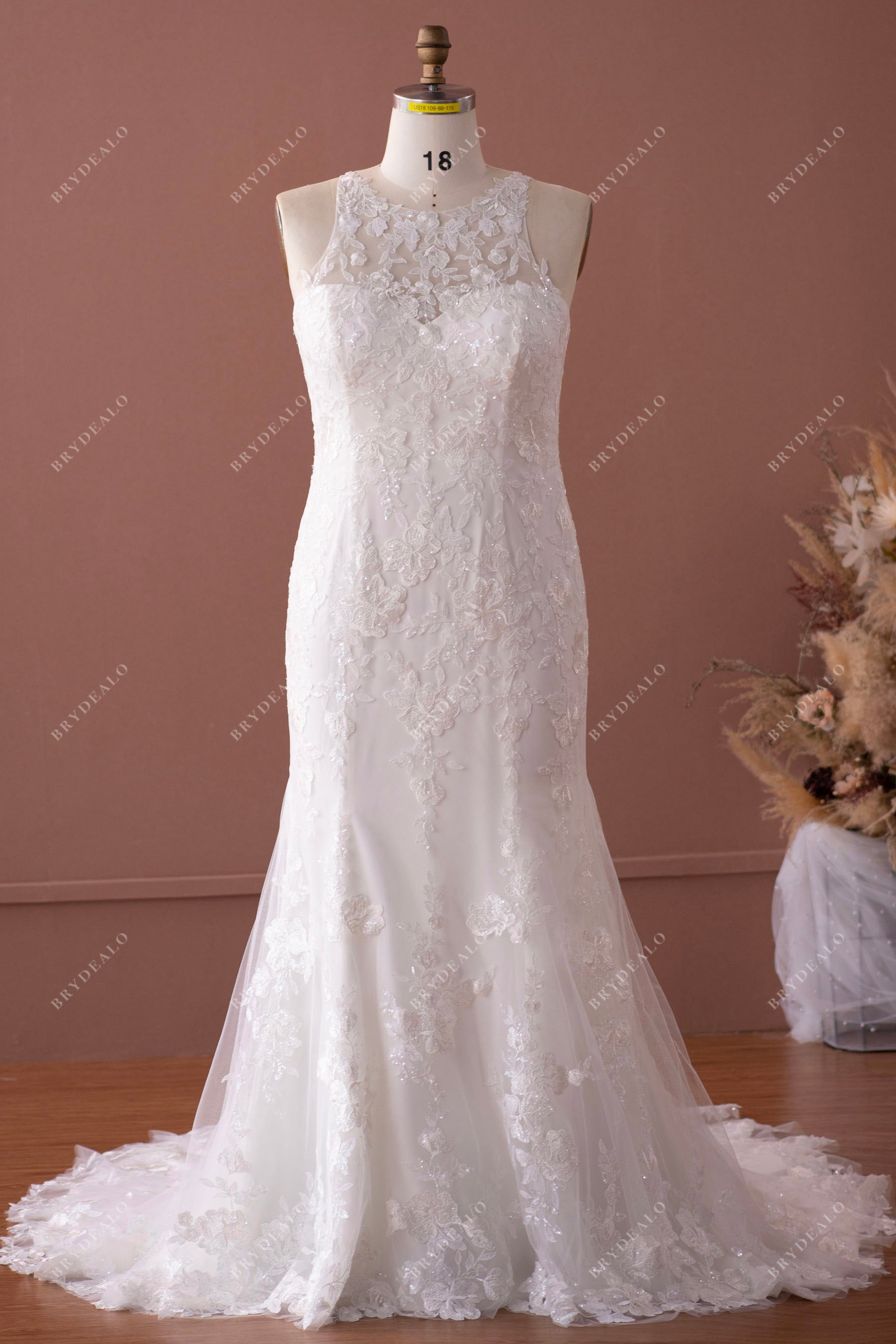 Plus Size Sleeveless Mermaid Illusion Back Wedding Dress