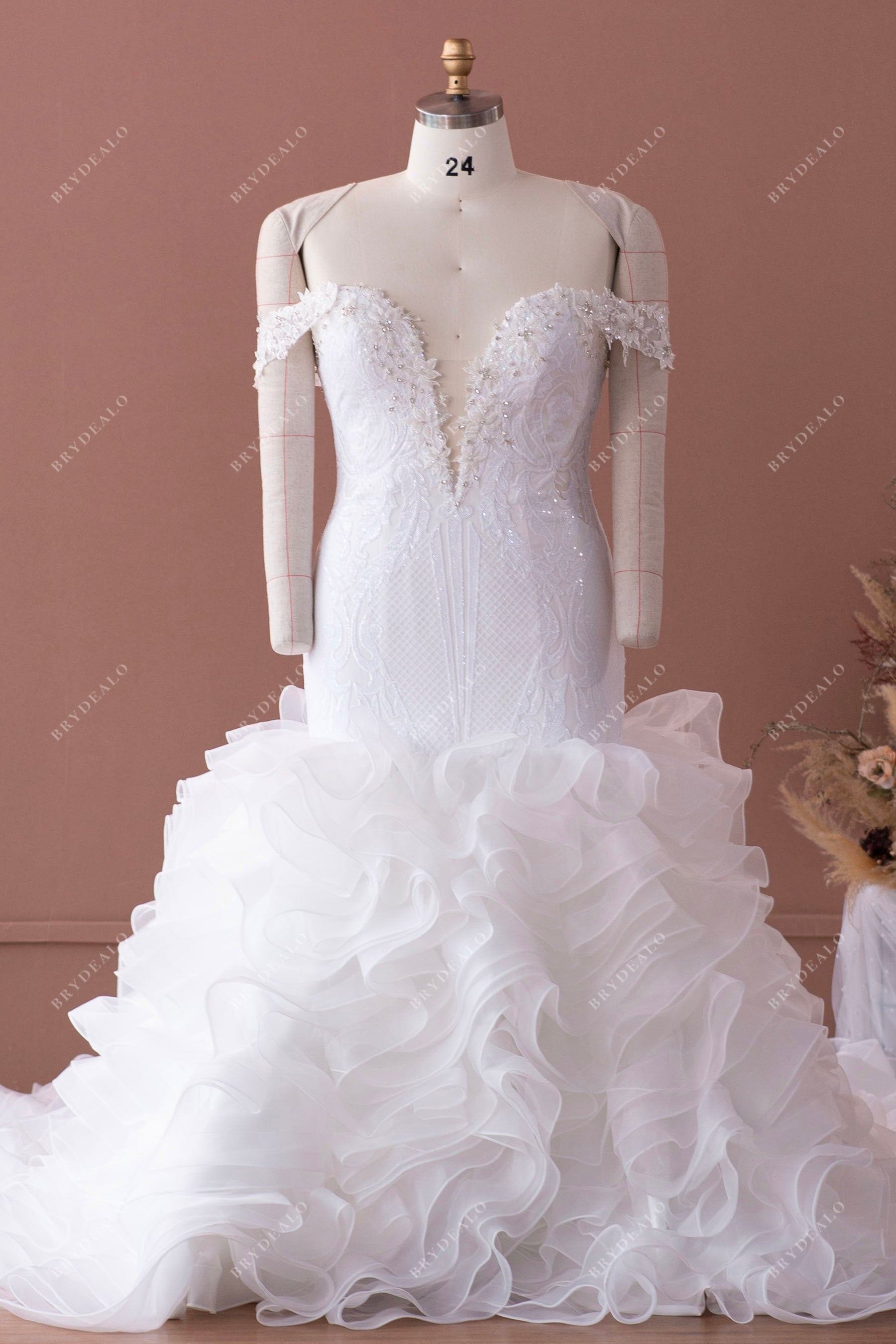 Plus Size Luxury Off Shoulder Lace Ruffle Organza Trumpet Bridal Dress
