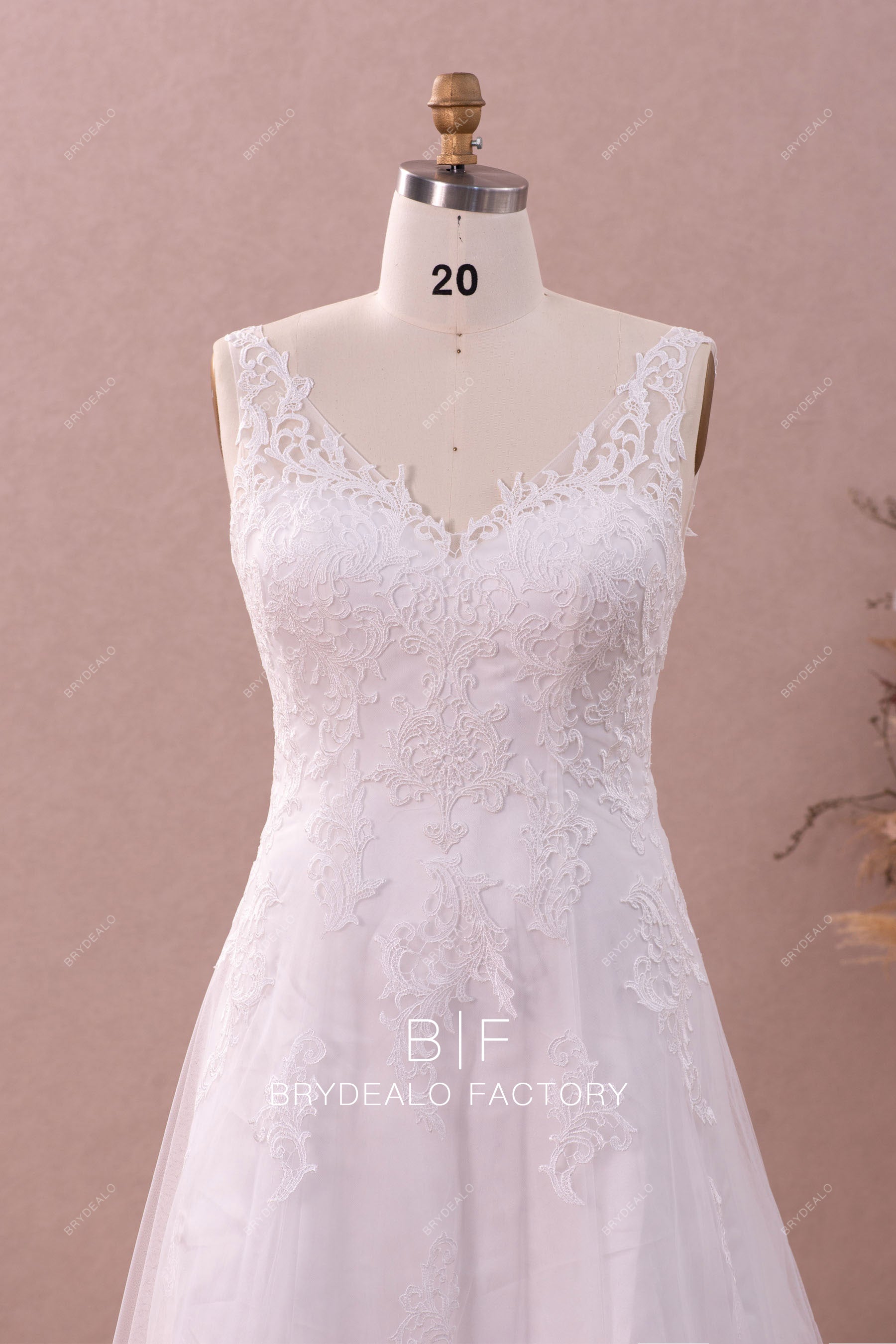 sleeveless plus size V-neck demure wedding dress