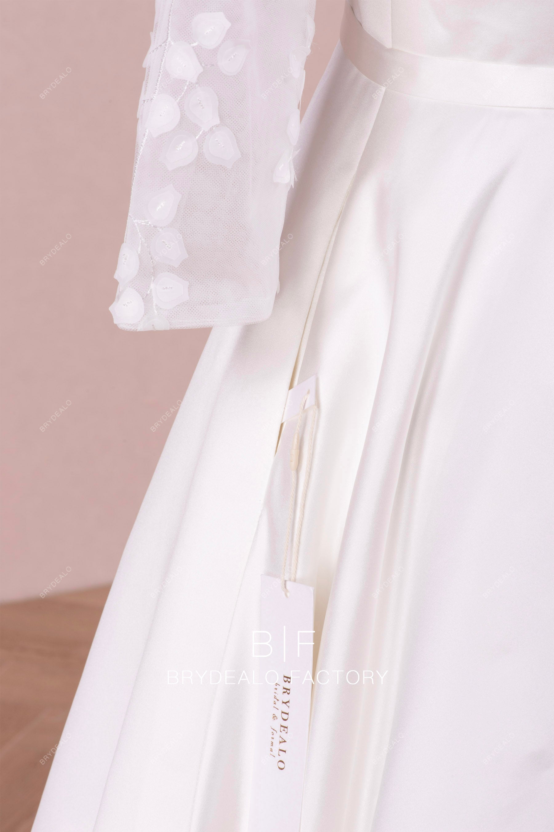 A-line pockets satin wedding dress