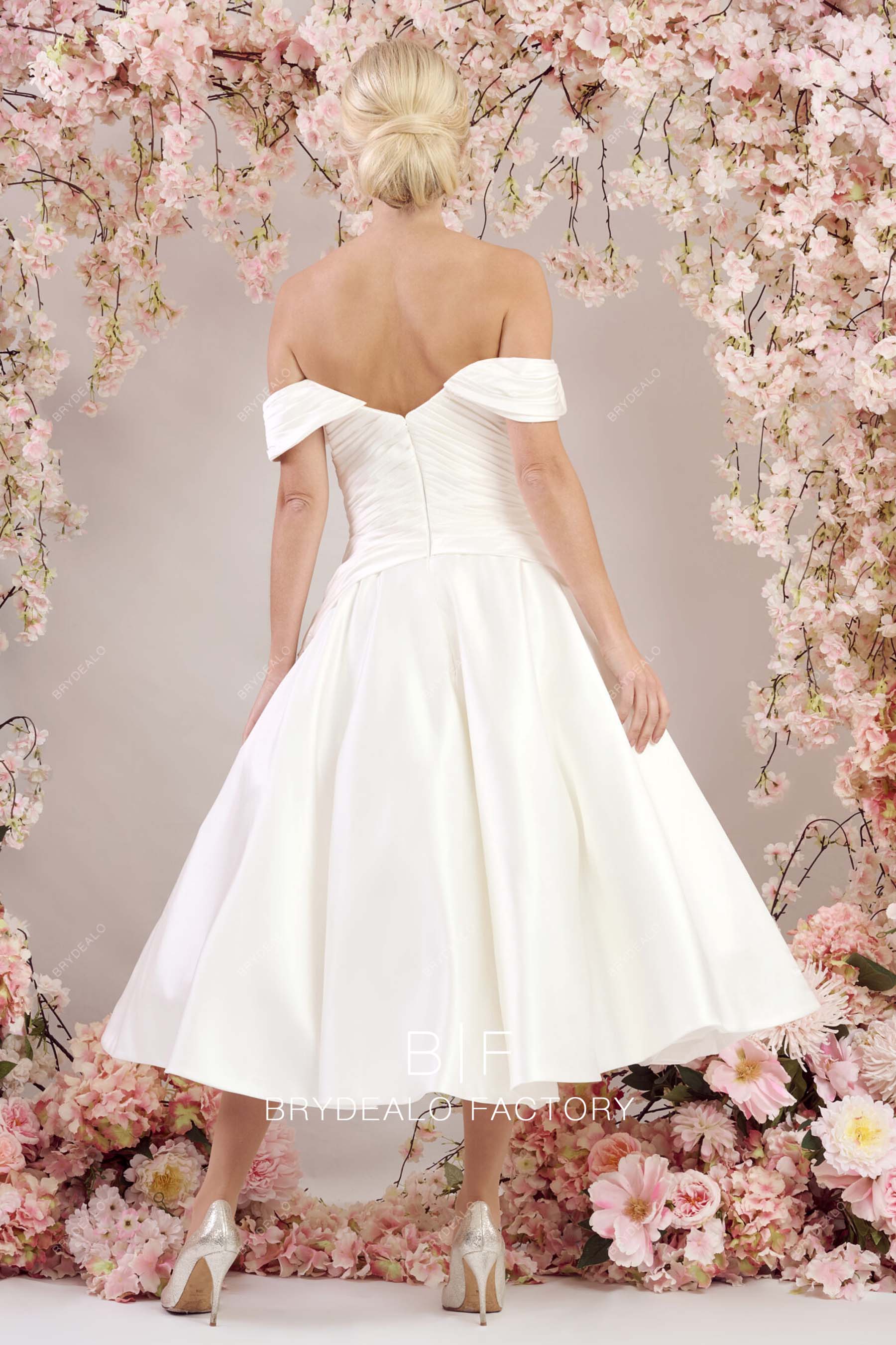 satin short puffy A-line casual wedding gown