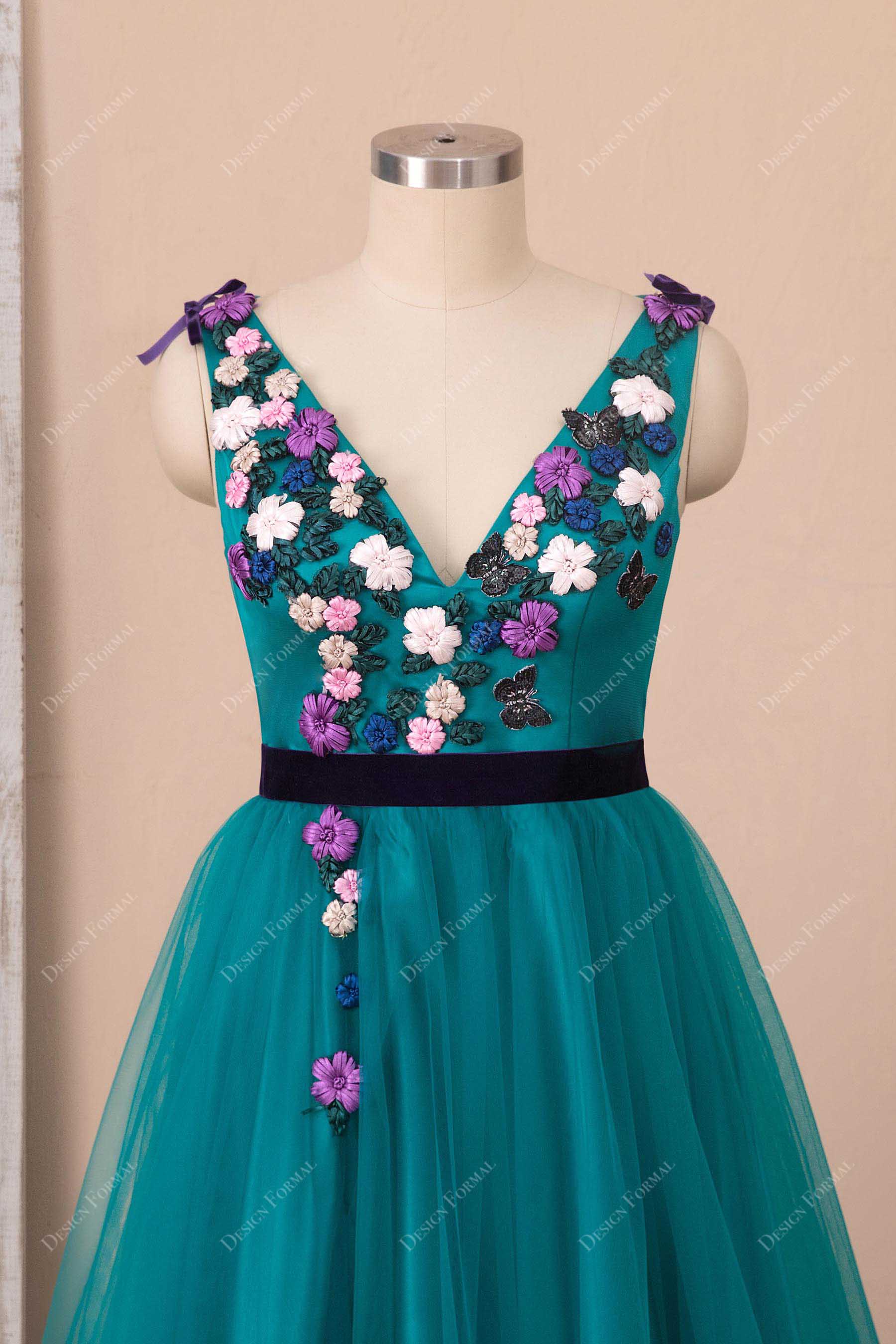 romantic 3D flowers V-neck prom dress