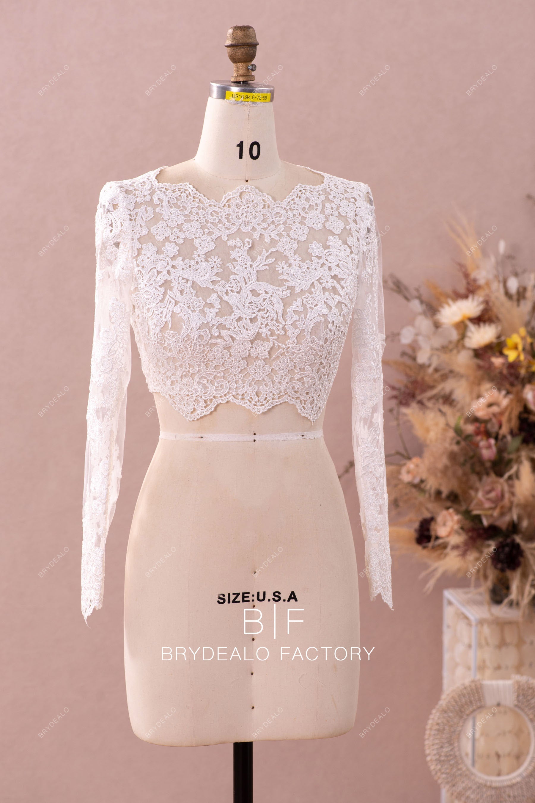 Long Sleeve Lace Crop Top Beautiful Scalloped Neck Bridal Bolero Long Sleeve Lace Crop Top Beautiful Scalloped Neck Bridal Bolero