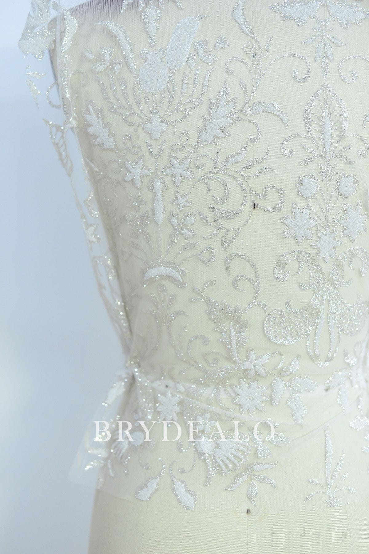 Delicate Silver Glitter Botanic Lace Fabric for Sparkly Dresses Delicate Silver Glitter Botanic Lace Fabric for Sparkly Dresses