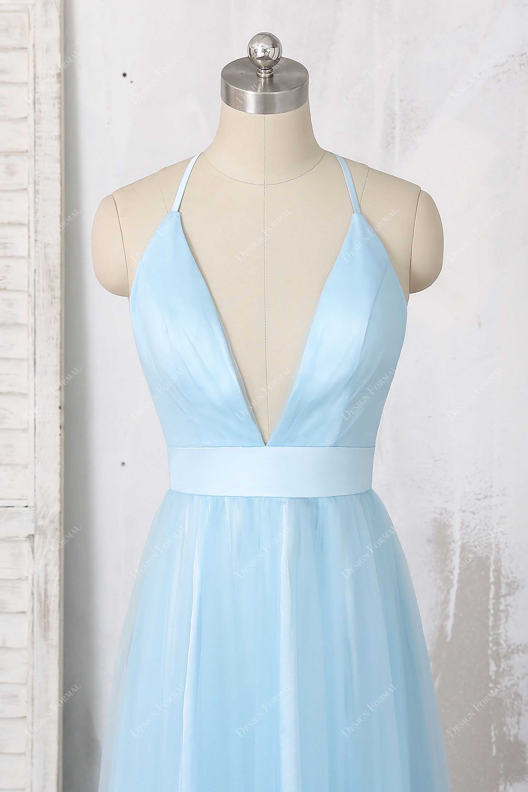 sleeveless V-neck blue bodice