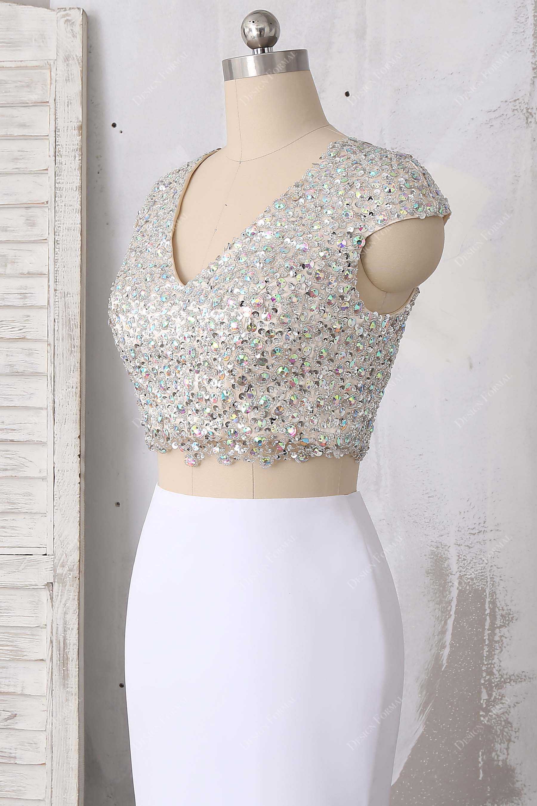 sparkly sequin cap sleeves V-neck dress