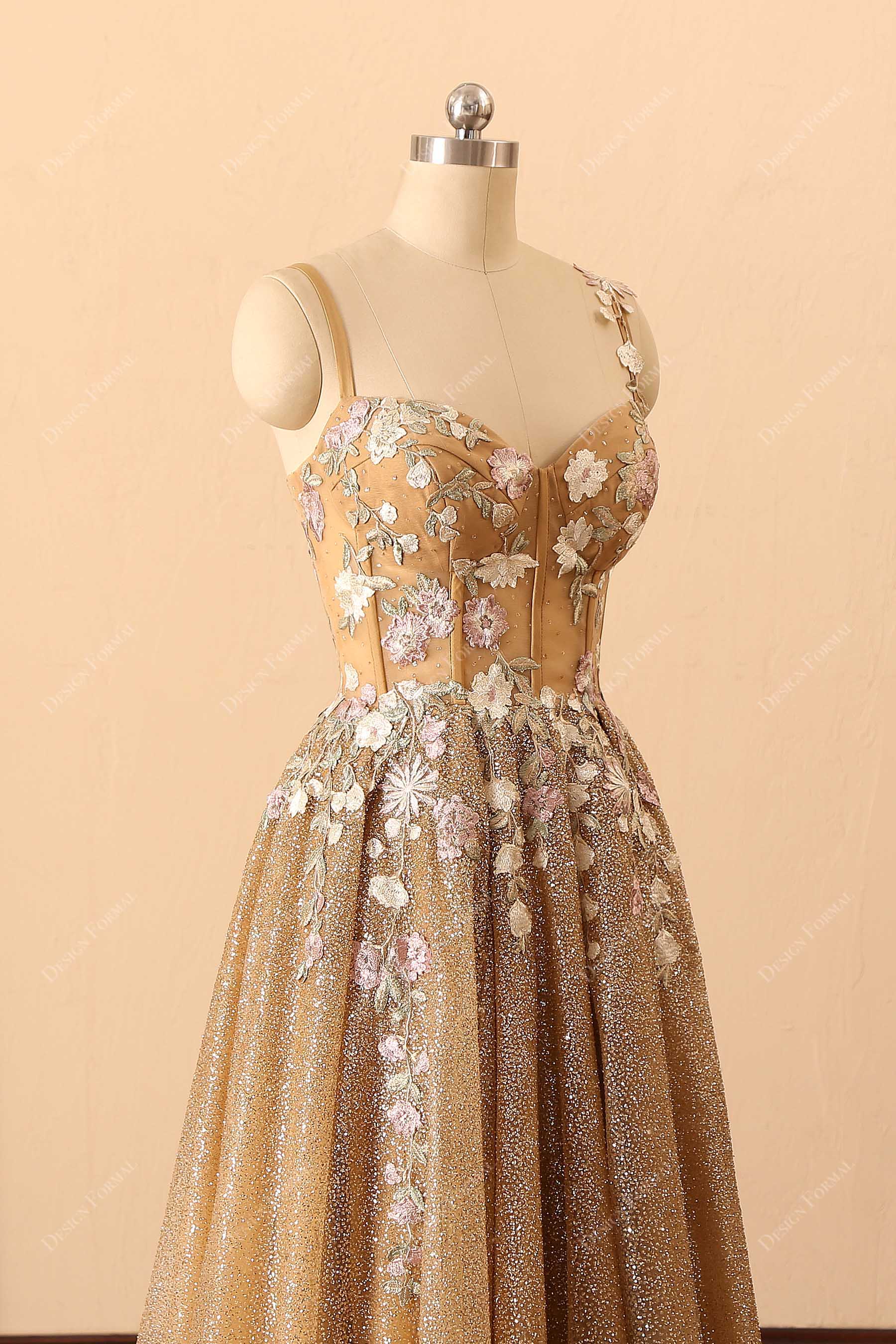 sweetheart neck sleeveless corset prom dress