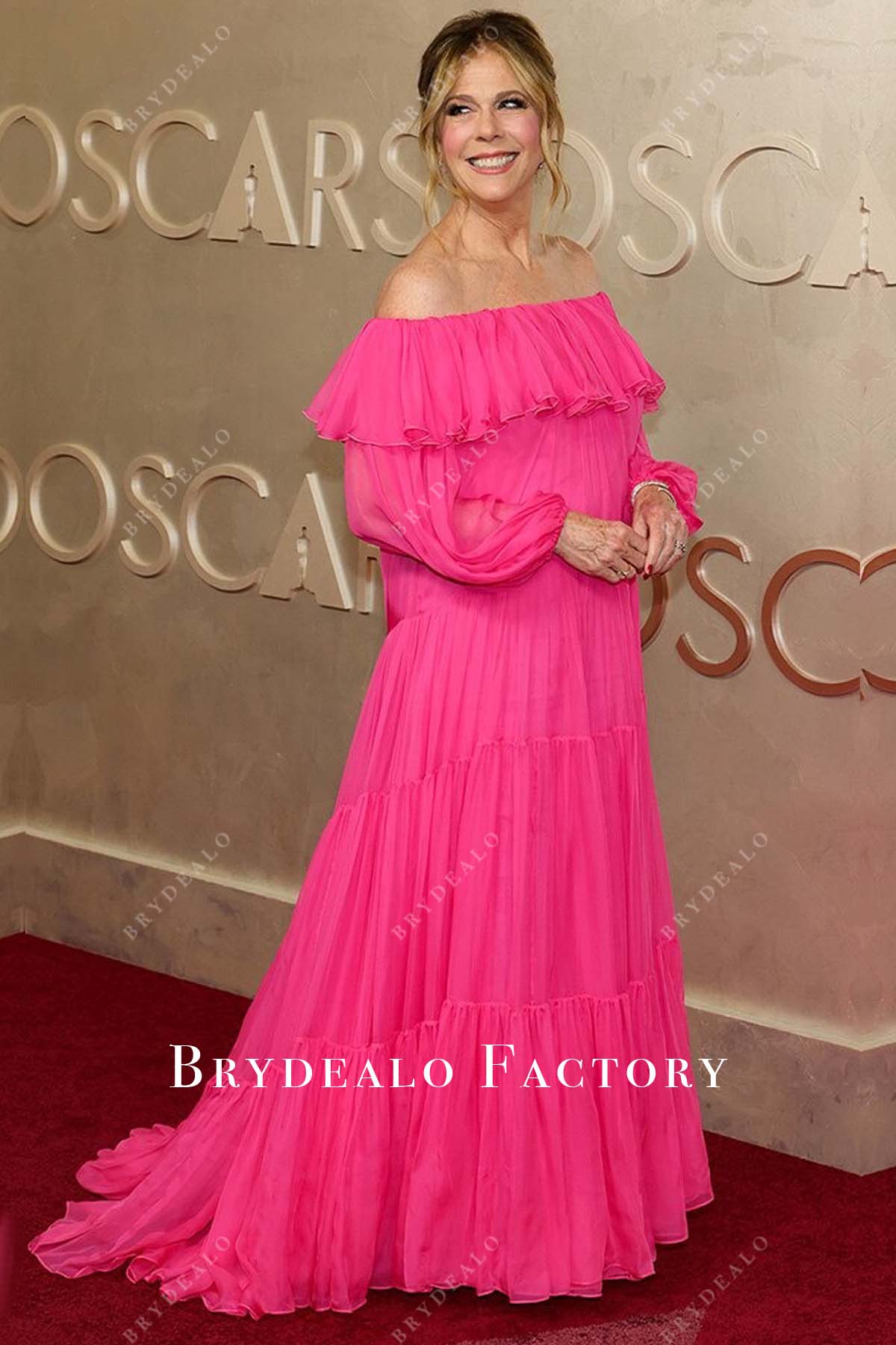 2025 Oscars red carpet dress Rita Wilson tiered a line dress