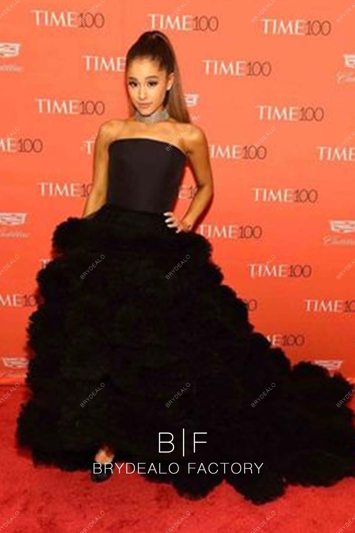 Ariana grande 2024 black feather dress