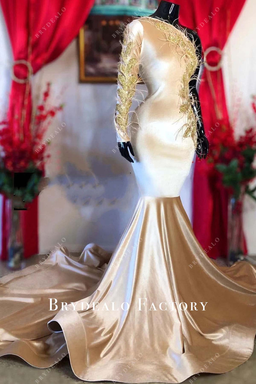 Trumpet Silhouette Dress with High Slit and Lace-Up Back Champagne