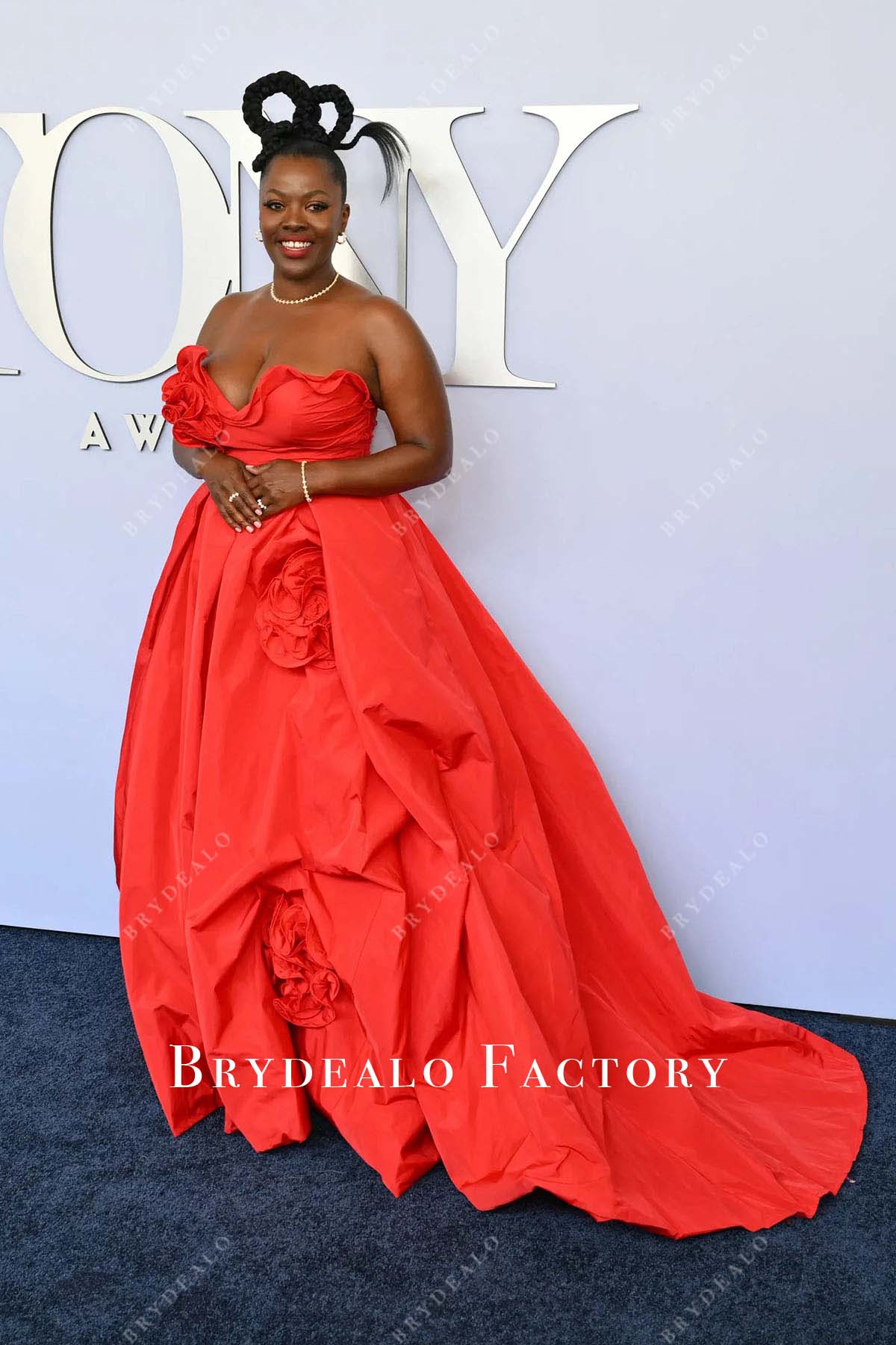 Heather Simms strapless 2024 Tony Awards dress