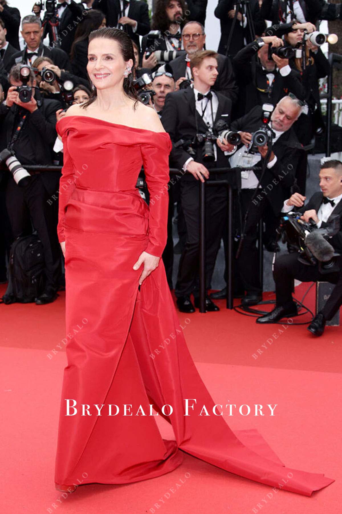 Juliette Binoche off shoulder dress 2024 Cannes film festival