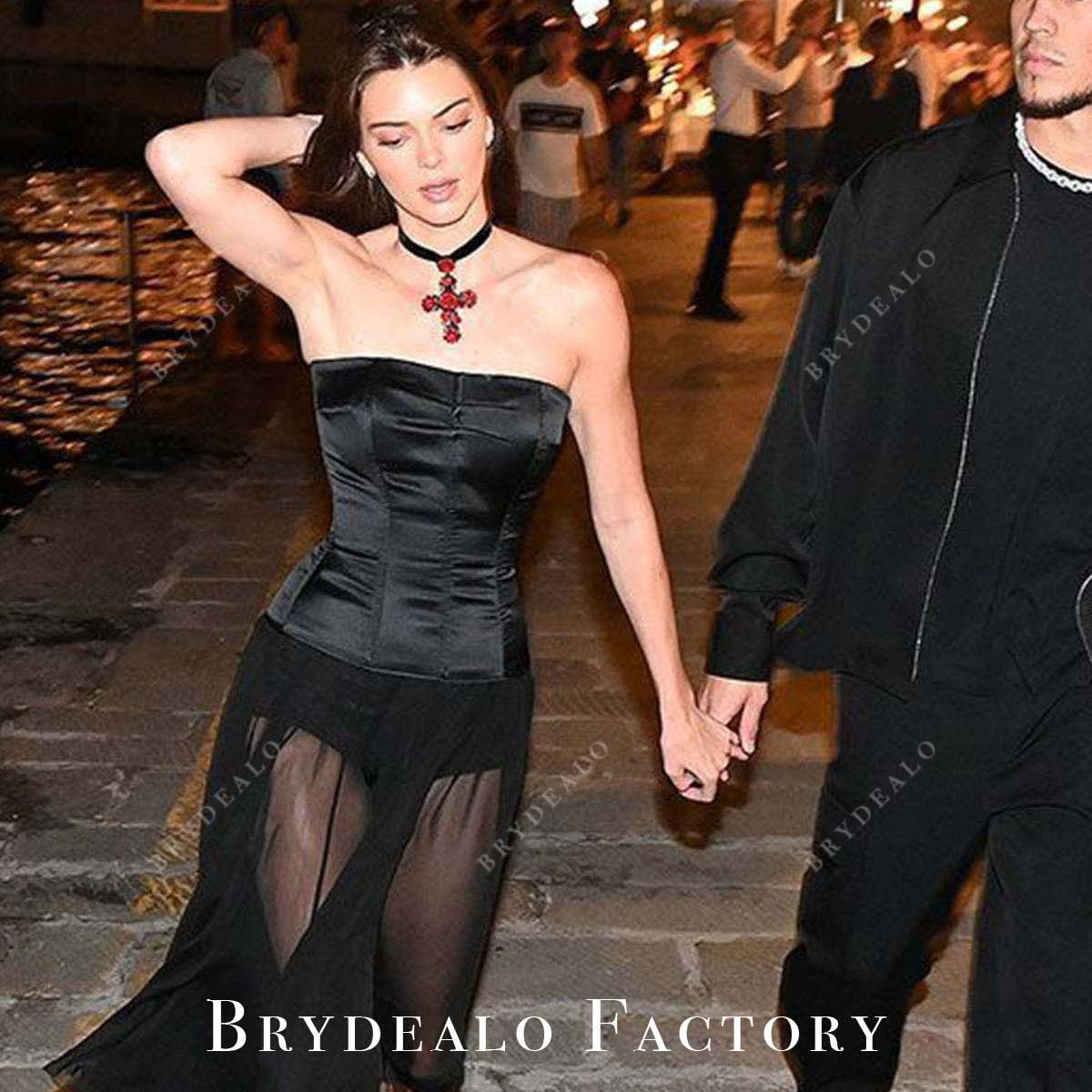 Kendall Jenner Black Corset Tea Length 2022 Family Dinner Dress