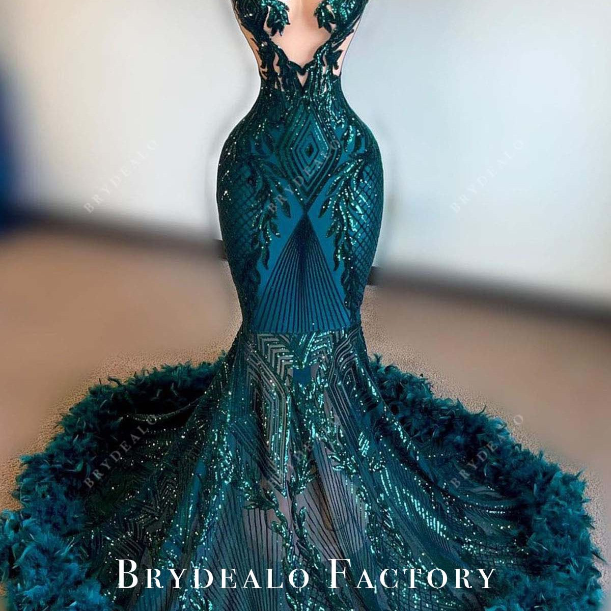 Peacock Sequined Feathered Trumpet Sleeveless Prom Dress Peacock Sequined Feathered Trumpet Sleeveless Prom Dress