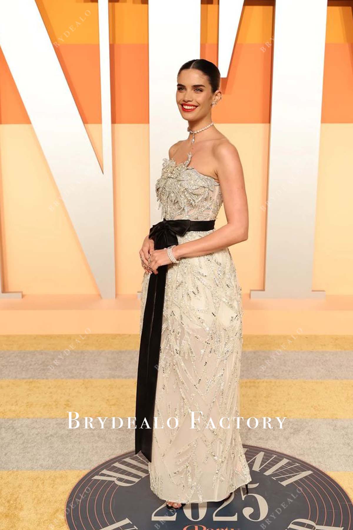 Sara Sampaio rhinestones 2025 Vanity fair party ankle length dress